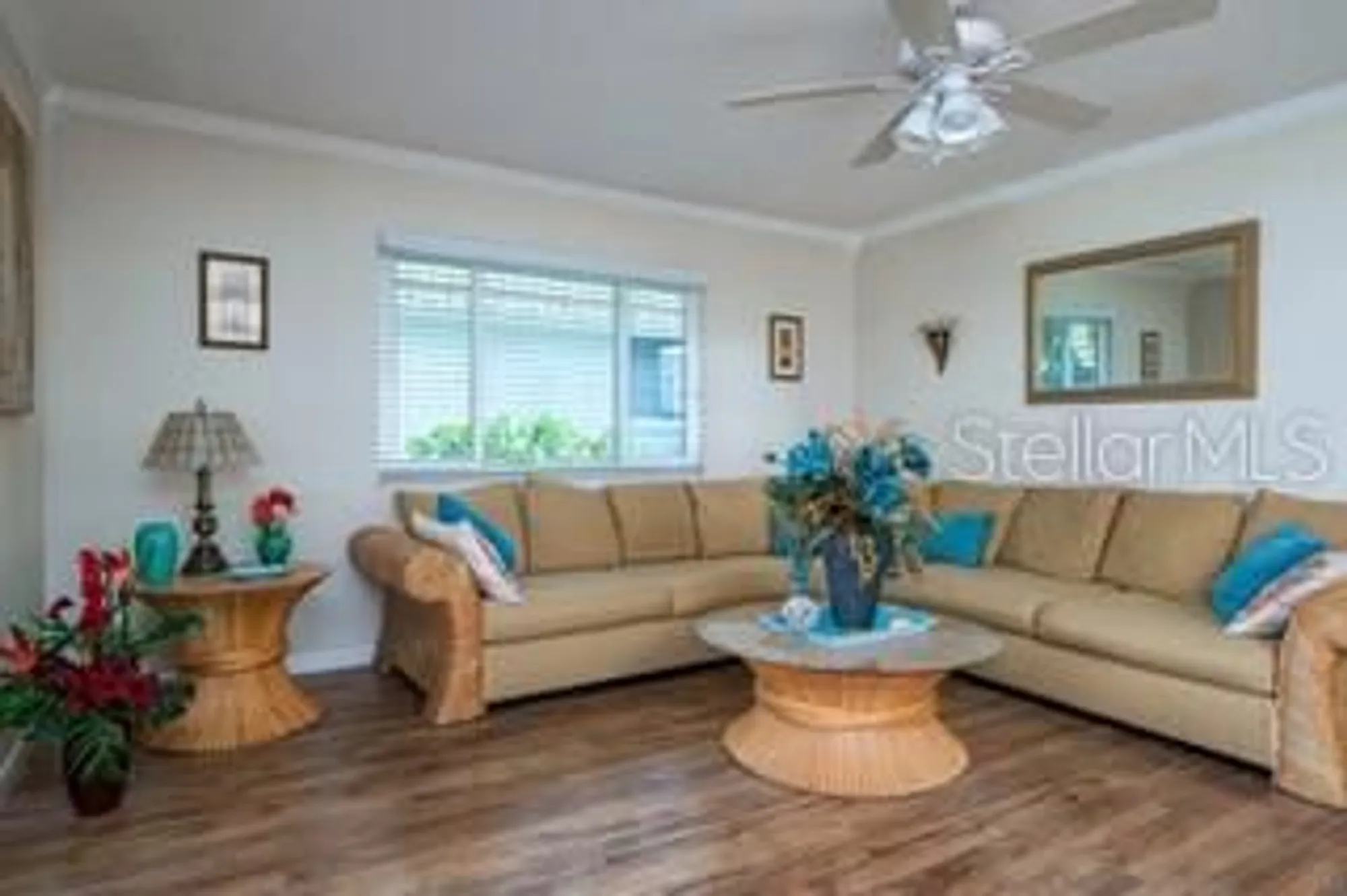 Property Slideshow image 5 of 49 | 2609 riverbluff pkwy # 146, Sarasota, FL, 34231