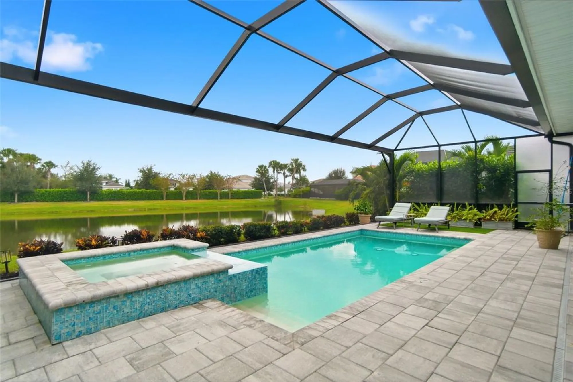 Property Slideshow image 48 of 71 | 5027 kiva cir, Bradenton, FL, 34211