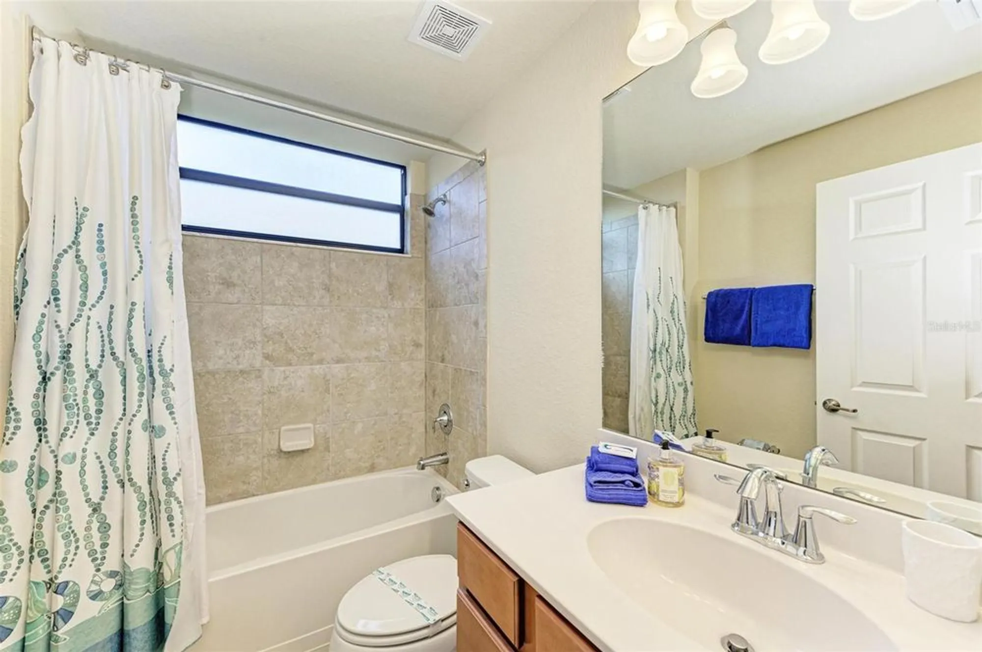 Property Slideshow image 33 of 77 | 6715 grand estuary trl 106, Bradenton, FL, 34212
