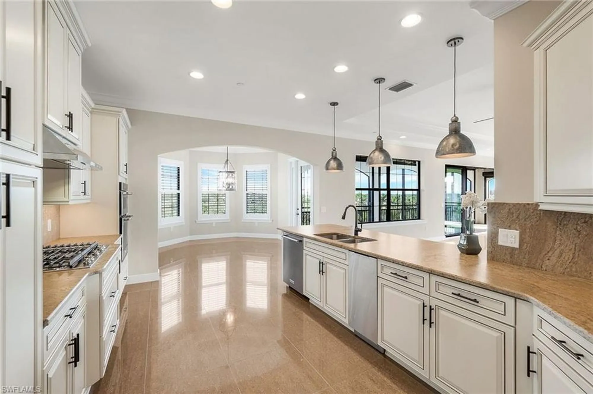 Property Slideshow image 14 of 49 | 4780 via del corso ln 402, Bonita Springs, FL, 34134
