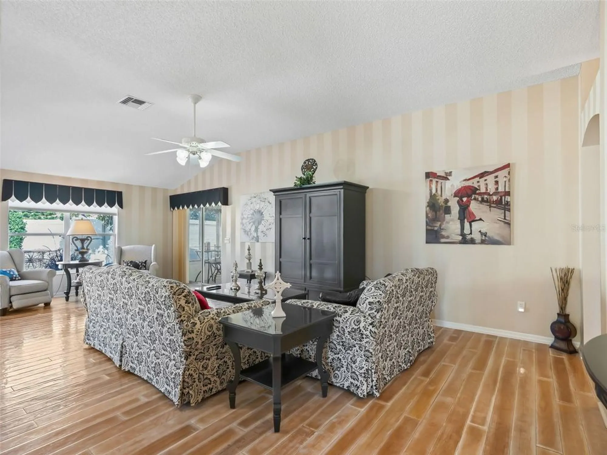 Property Slideshow image 4 of 37 | 2879 remington rd, The Villages, FL, 32162