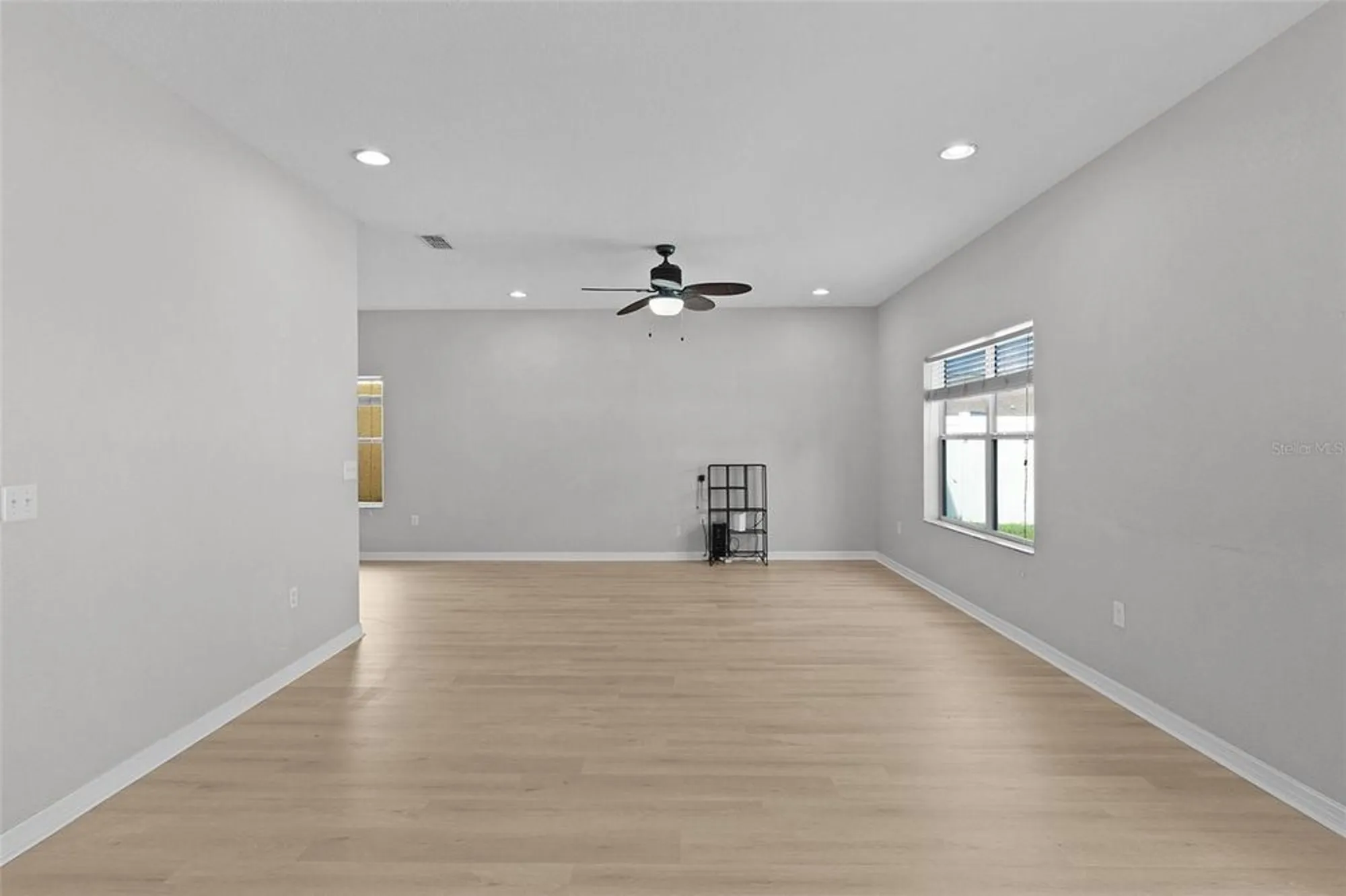 Property Slideshow image 8 of 28 | 4908 ne 123rd ln, Oxford, FL, 34484