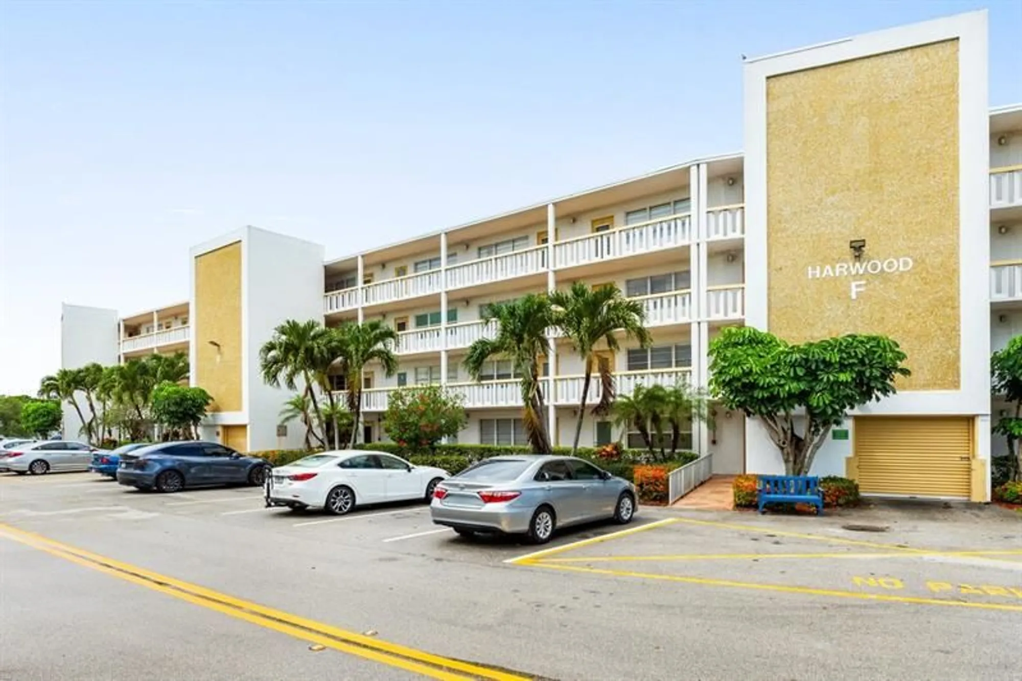 Property Slideshow image 19 of 62 | 1084 harwood f # 1084, Deerfield Beach, FL, 33442