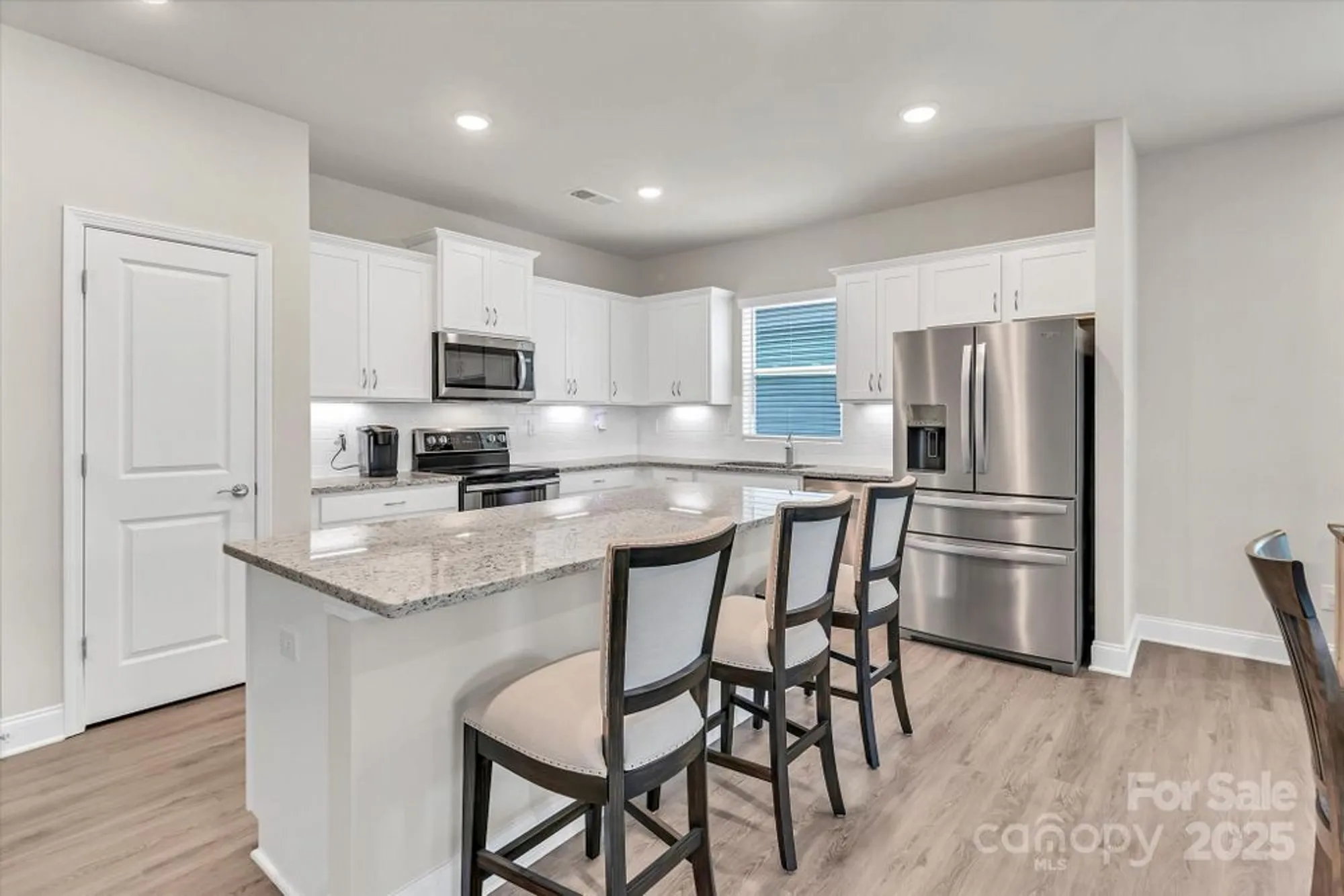 Property Slideshow image 19 of 43 | 2026 bonds ln, Fort Mill, SC, 29715