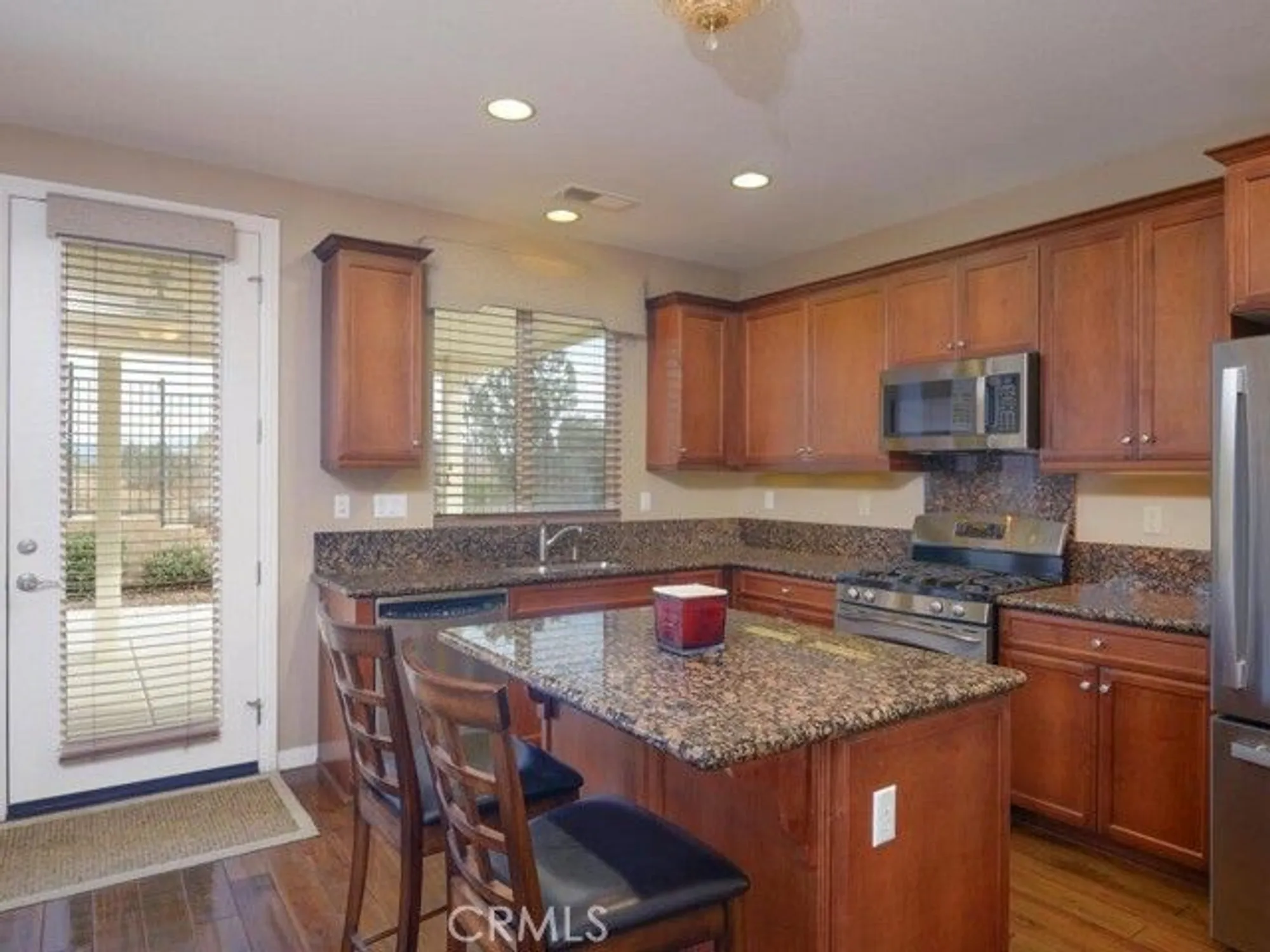 Property Slideshow image 7 of 36 | 128 lopez way, Hemet, CA, 92545