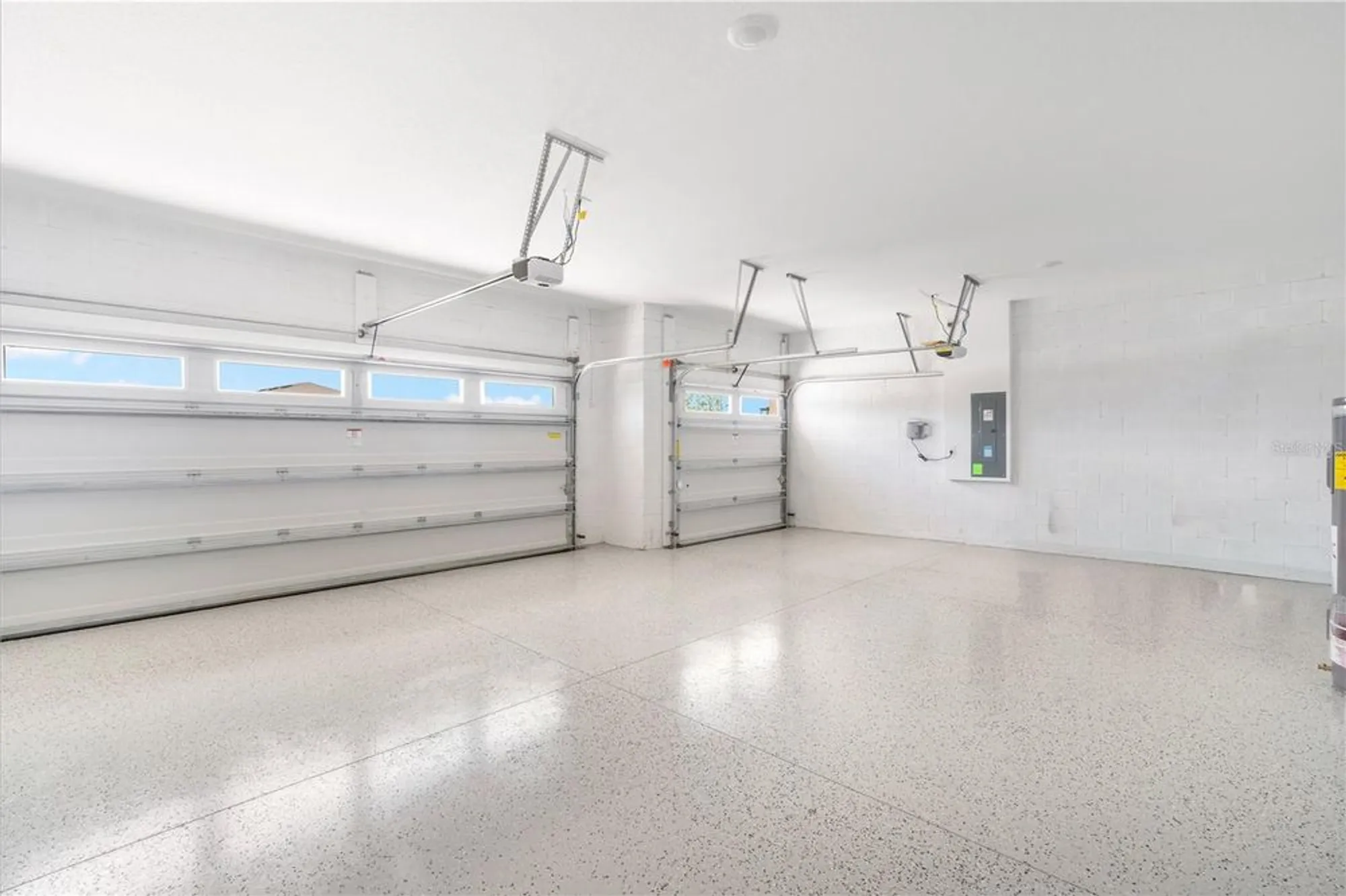 Property Slideshow image 28 of 31 | 9109 players dr, Weeki Wachee, FL, 34613