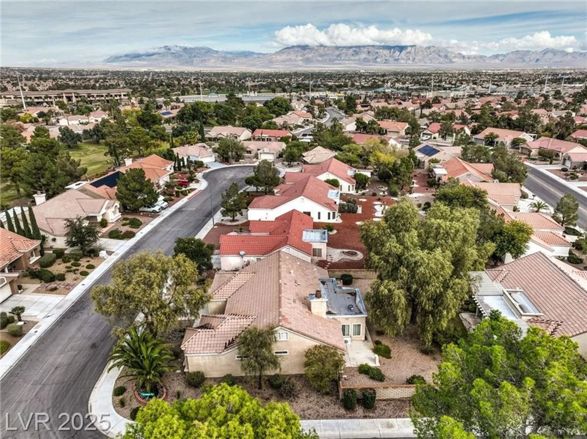 Property Slideshow image 51 of 53 | 3000 linkview dr, Las Vegas, NV, 89134