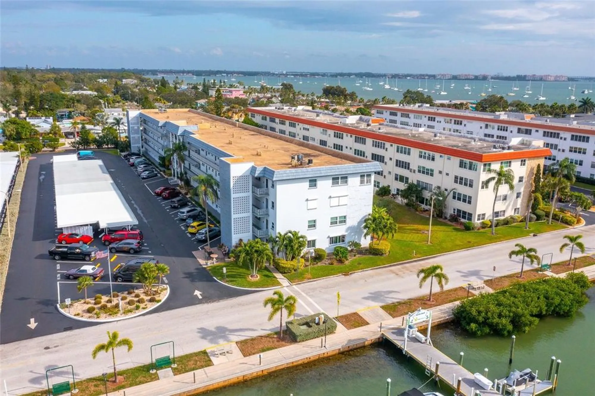 Property Slideshow image 37 of 39 | 3018 59th st 115, Gulfport, FL, 33707