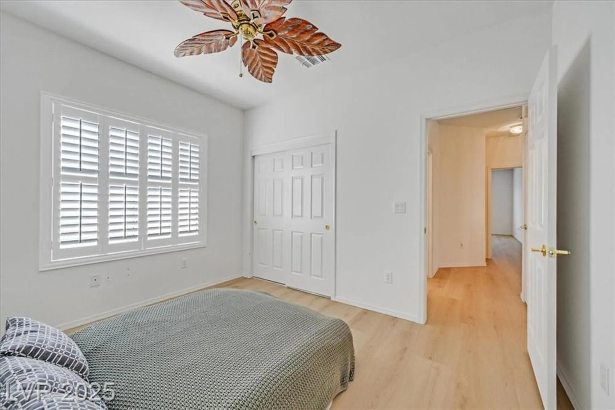 Property Slideshow image 19 of 34 | 2548 leighton ave, Henderson, NV, 89052