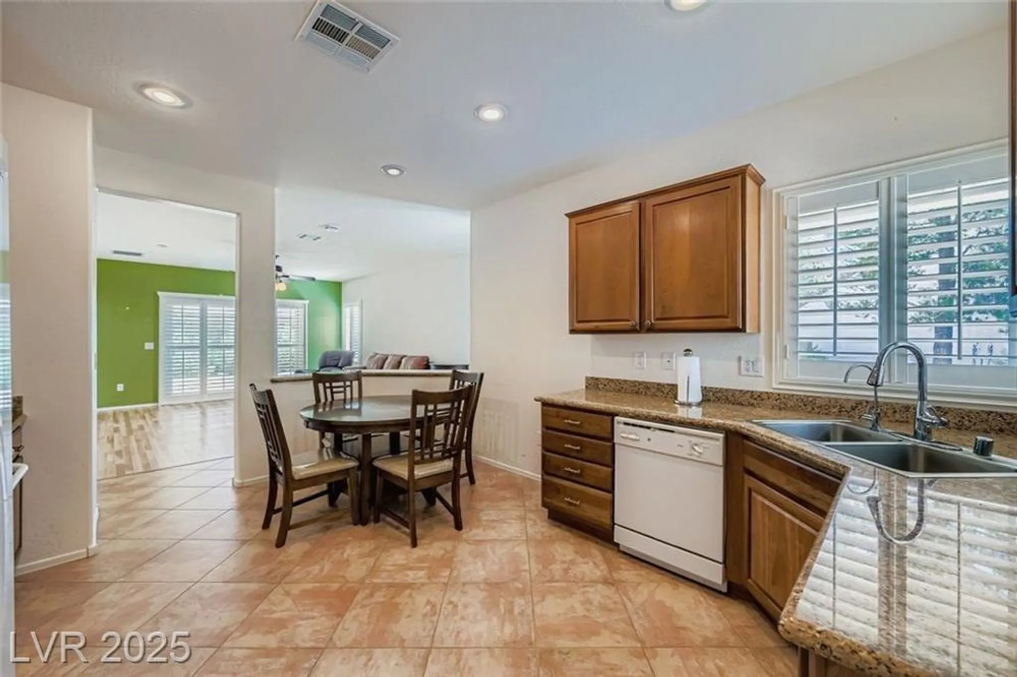 Property Slideshow image 5 of 45 | 7824 starthroat ct, North Las Vegas, NV, 89084