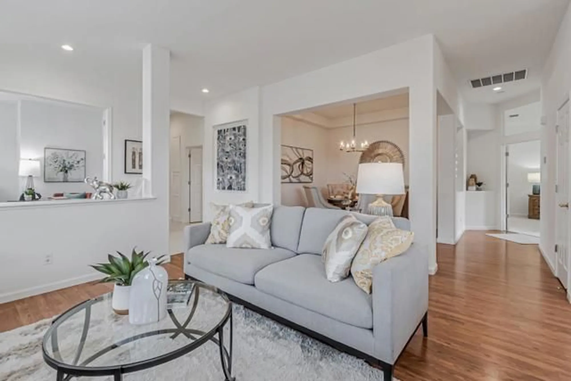 Property Slideshow image 13 of 60 | 2051 folle blanche dr, San Jose, CA, 95135