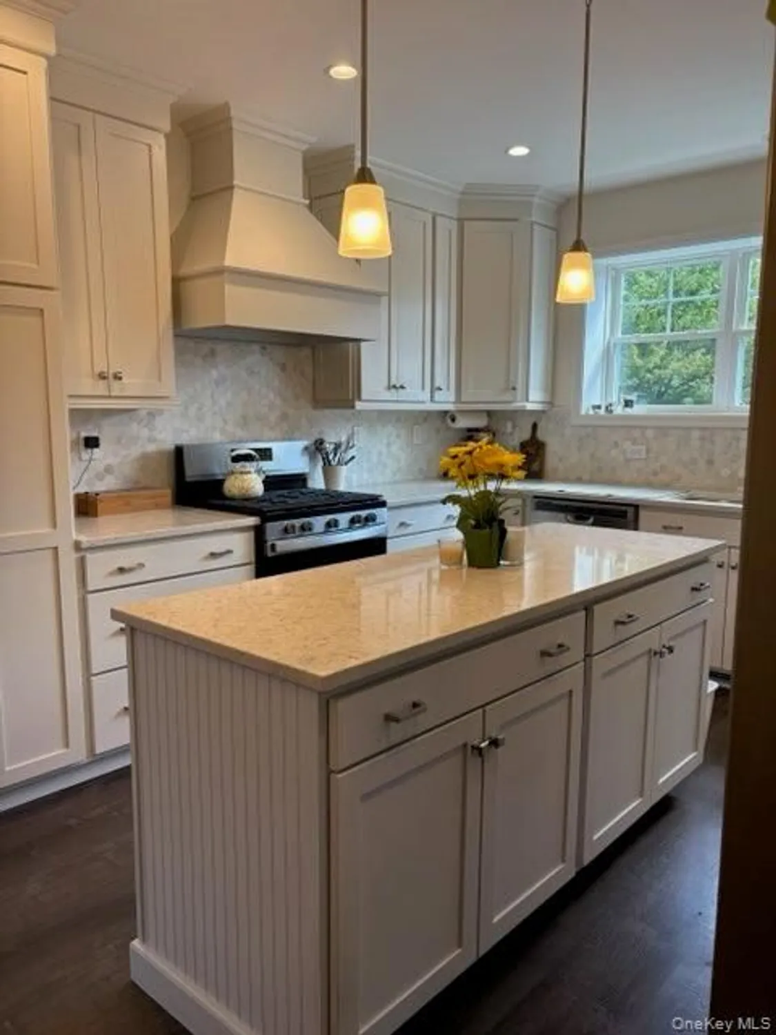 Property Slideshow image 7 of 19 | 1661 old country rd unit 563, Riverhead, NY, 11901