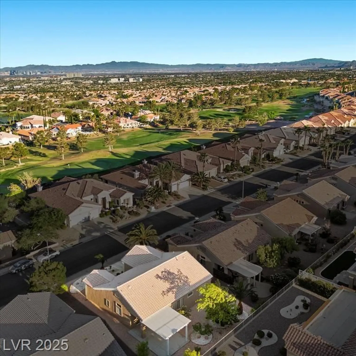 Property Slideshow image 8 of 35 | 2321 hot oak ridge st, Las Vegas, NV, 89134