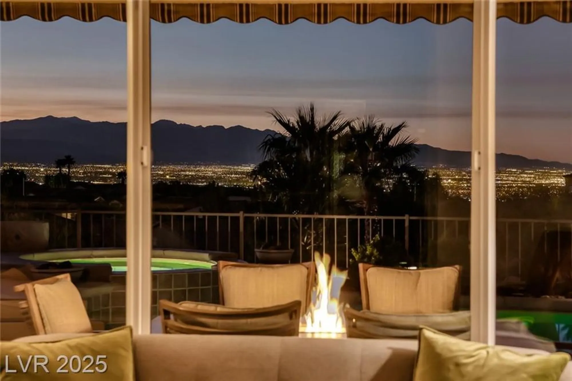 Property Slideshow image 20 of 66 | 2470 bedford park dr, Henderson, NV, 89052