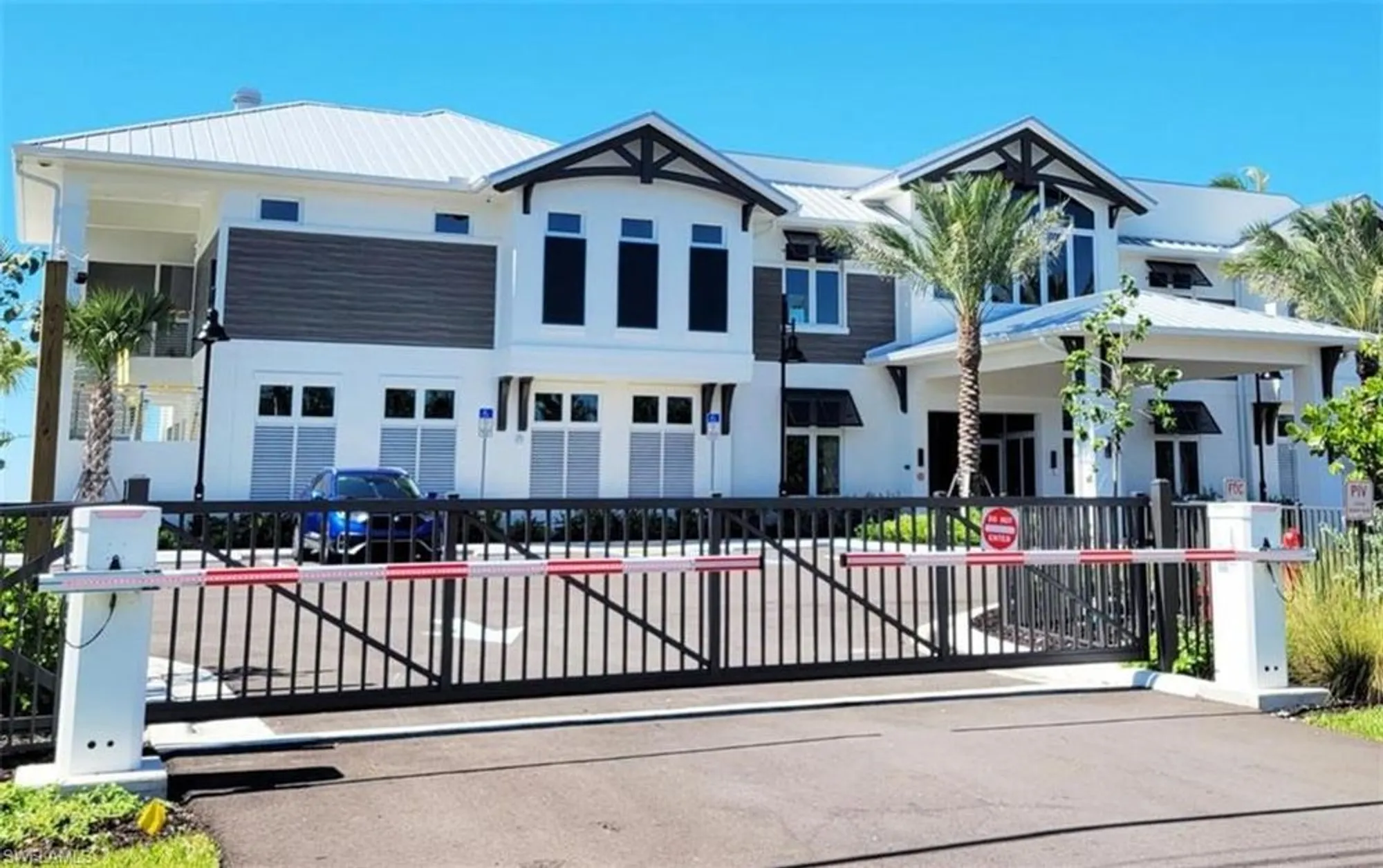 Property Slideshow image 34 of 35 | 26290 devonshire ct 102, Bonita Springs, FL, 34134