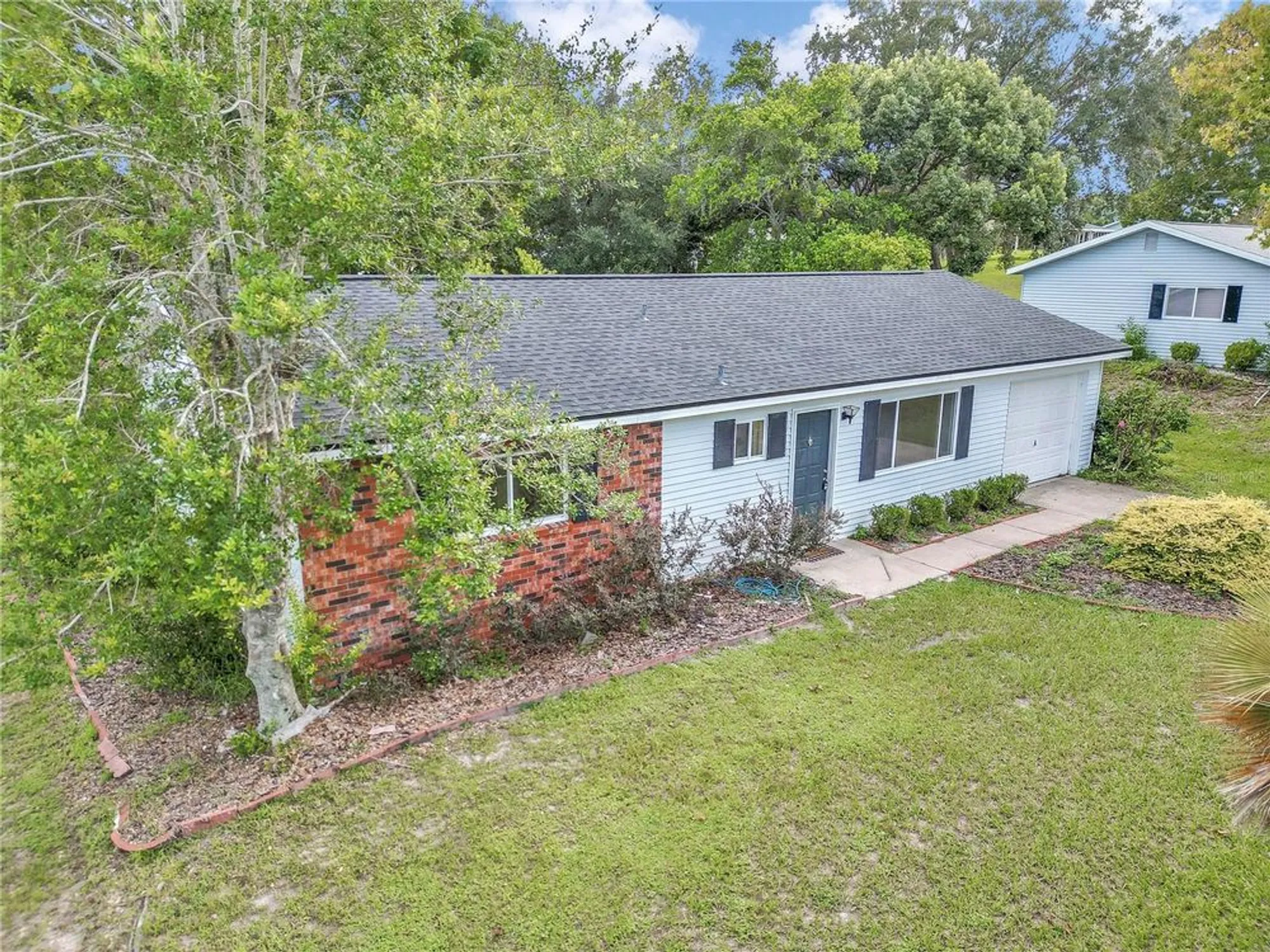 Property Slideshow image 3 of 32 | 8424 sw 107th pl, Ocala, FL, 34481