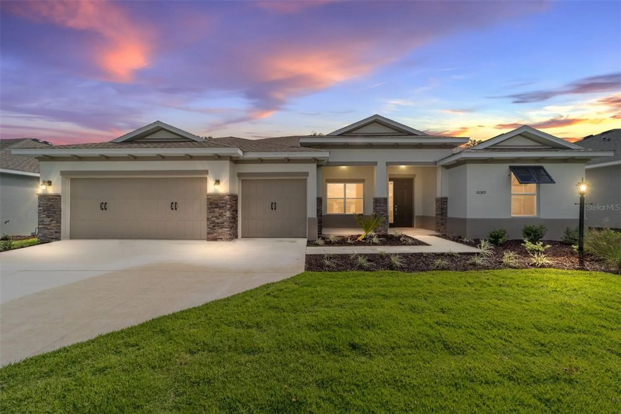 Property Slideshow image 1 of 42 | 10389 sw 105th ct, Ocala, FL, 34481