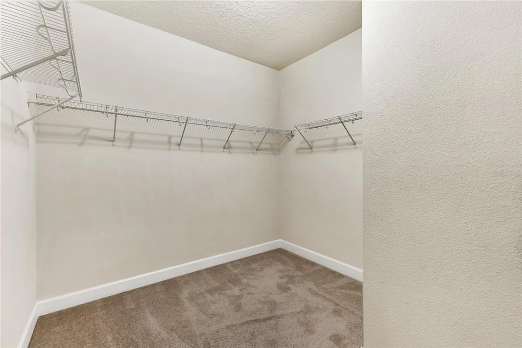 Property Slideshow image 17 of 33 | 12026 autumn fern ln, Orlando, FL, 32827