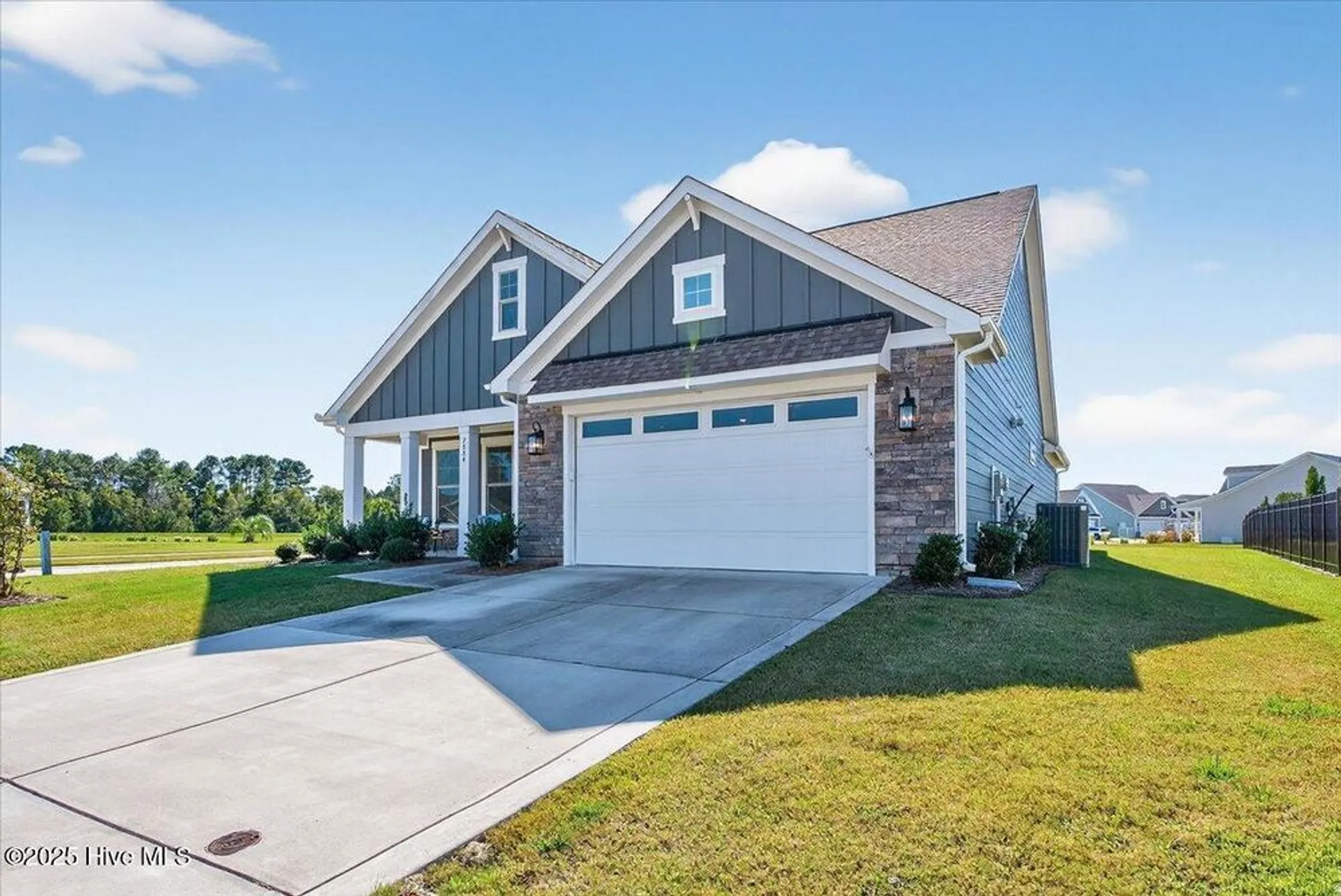 Property Slideshow image 1 of 32 | 7334 oakland country ct, Winnabow, NC, 28479