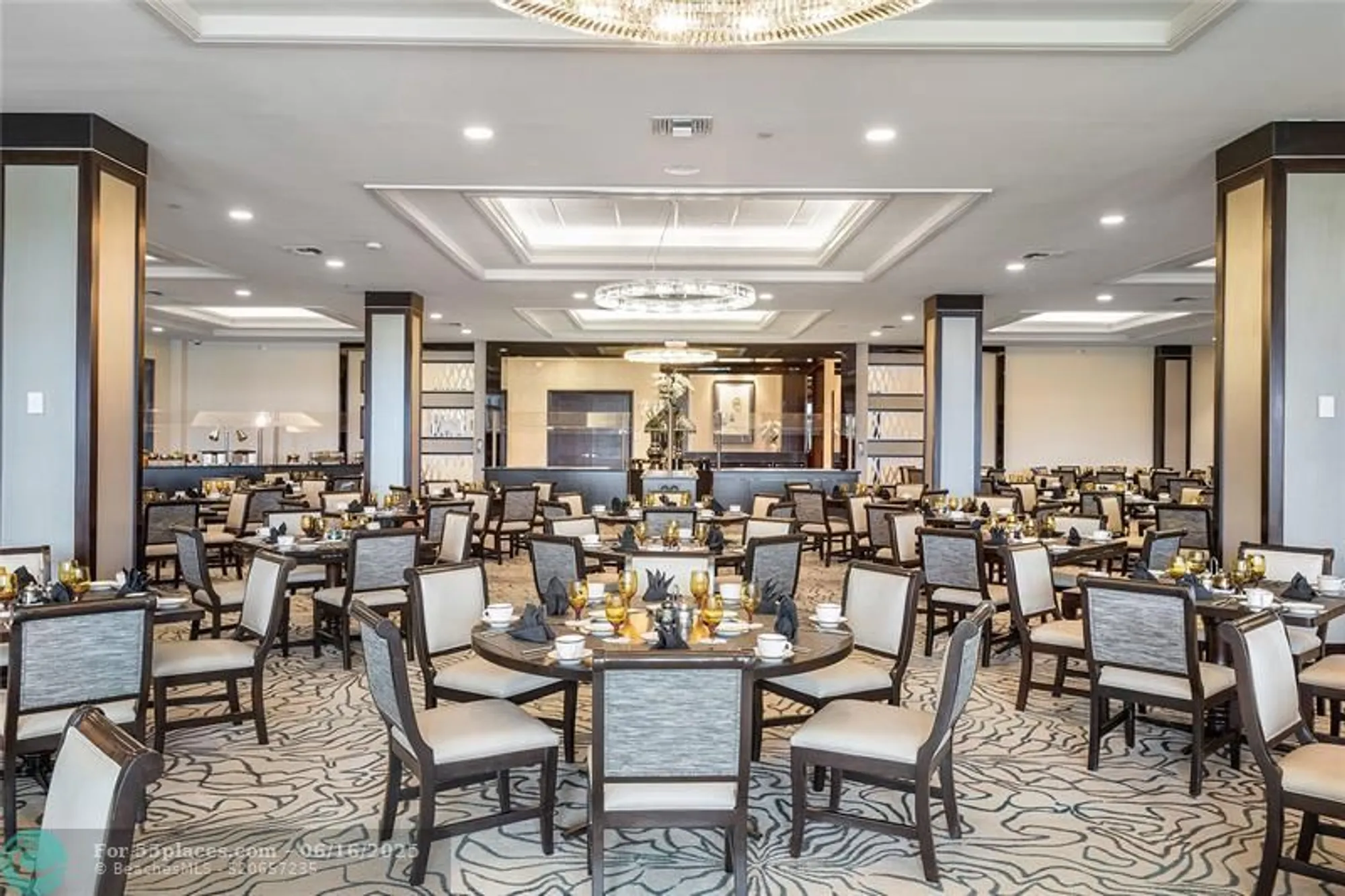 Property Slideshow image 55 of 74 | 8049 aberdeen dr apt 101, Boynton Beach, FL, 33472