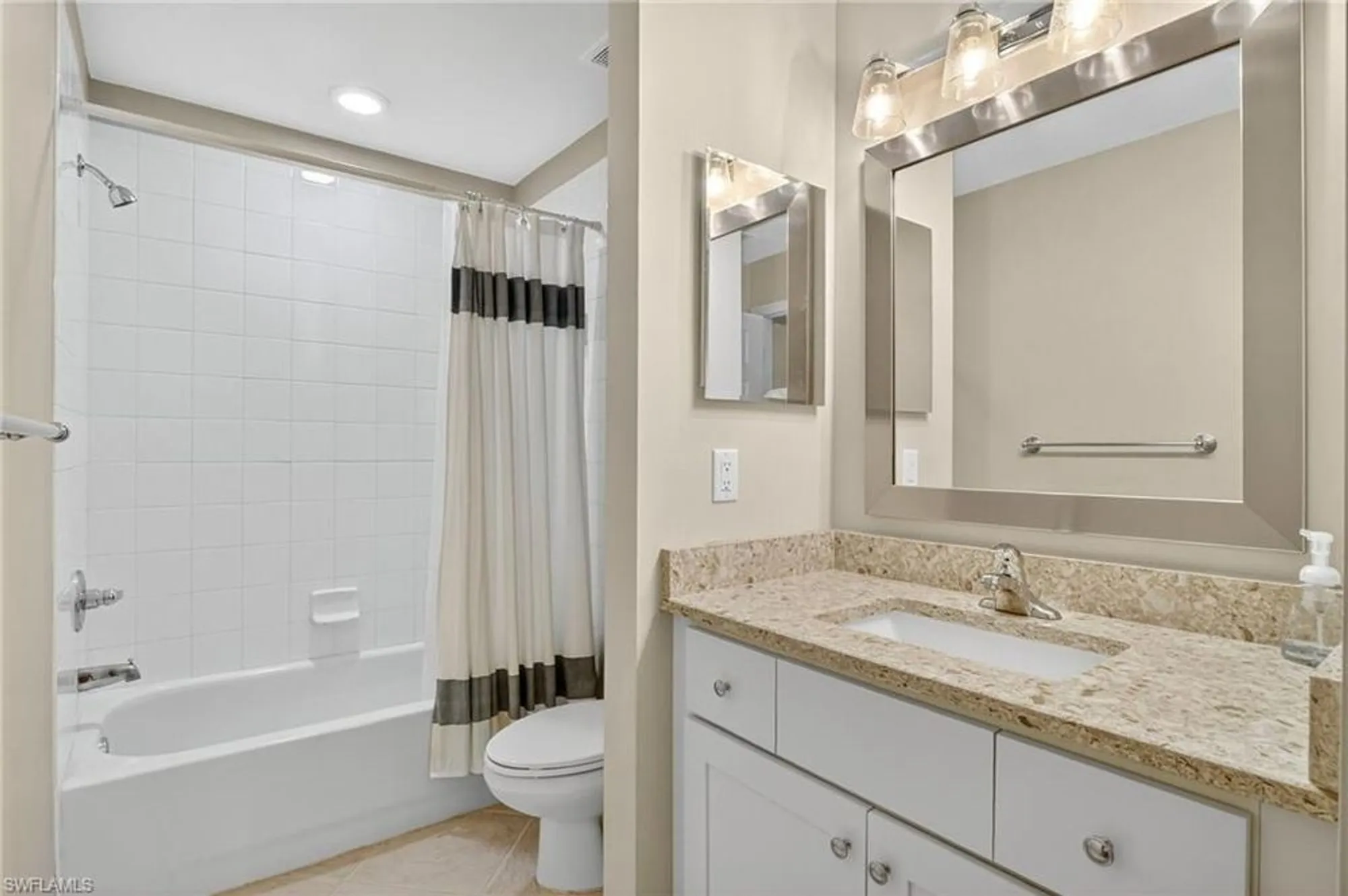 Property Slideshow image 27 of 47 | 10700 ravenna way 402, Fort Myers, FL, 33913