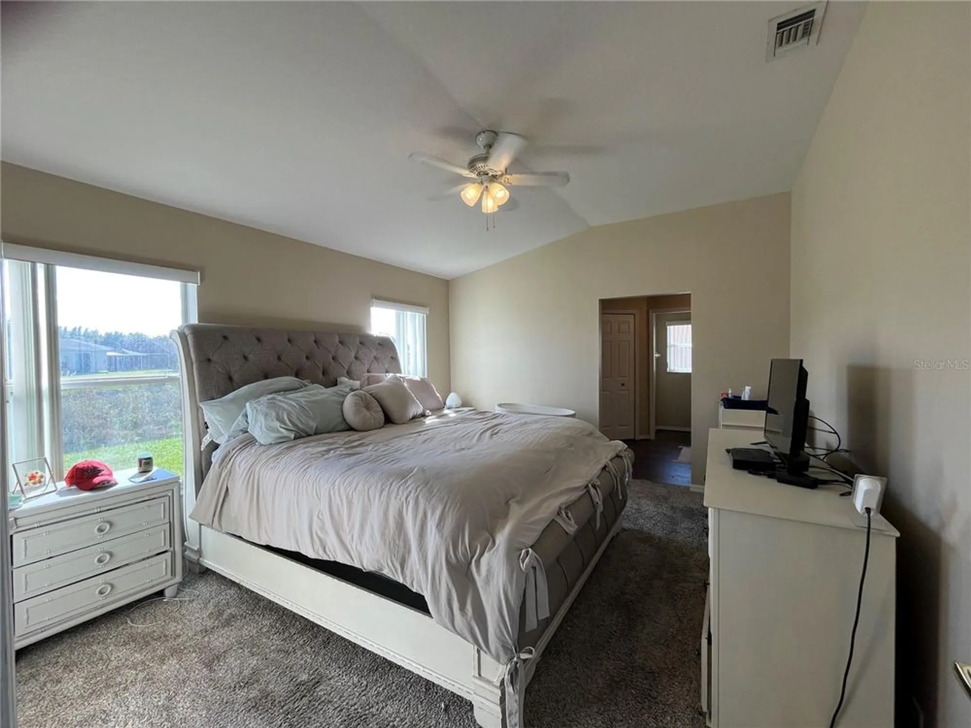 Property Slideshow image 20 of 63 | 3833 whistlewood cir, Lakeland, FL, 33811