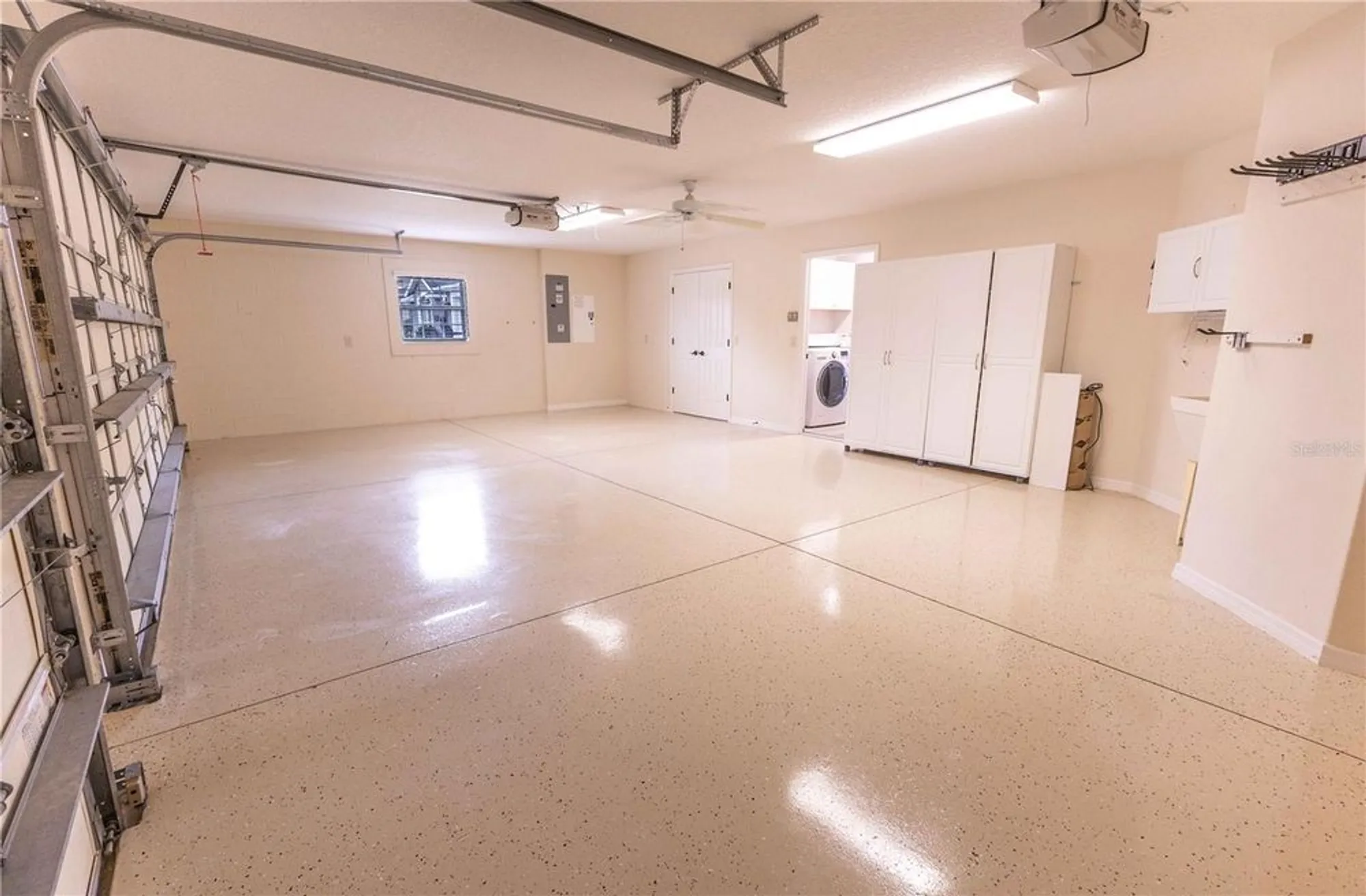 Property Slideshow image 30 of 42 | 3976 ironwood ln, The Villages, FL, 32163