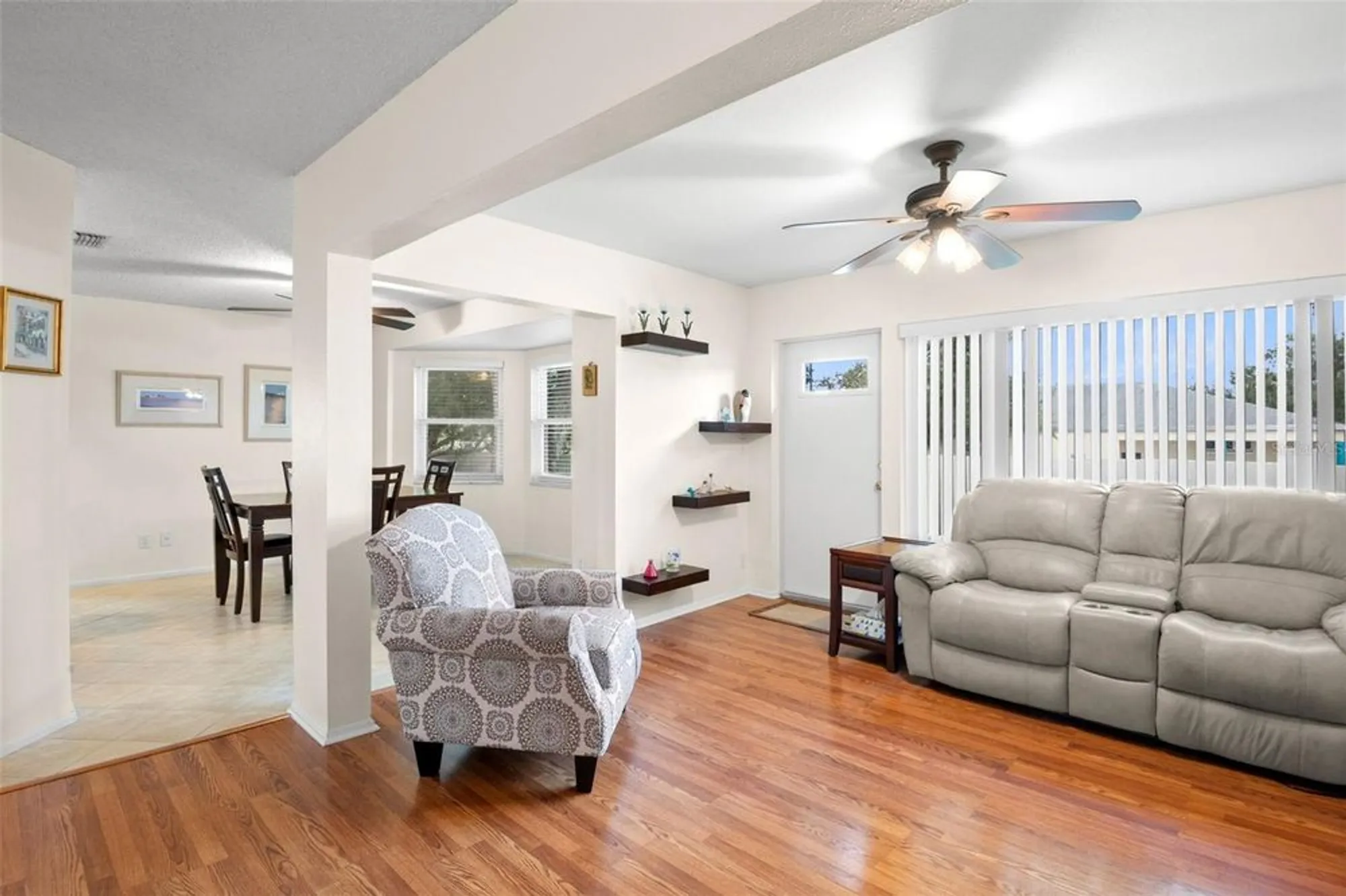 Property Slideshow image 12 of 81 | 3497 e woodmont way, Palm Harbor, FL, 34684
