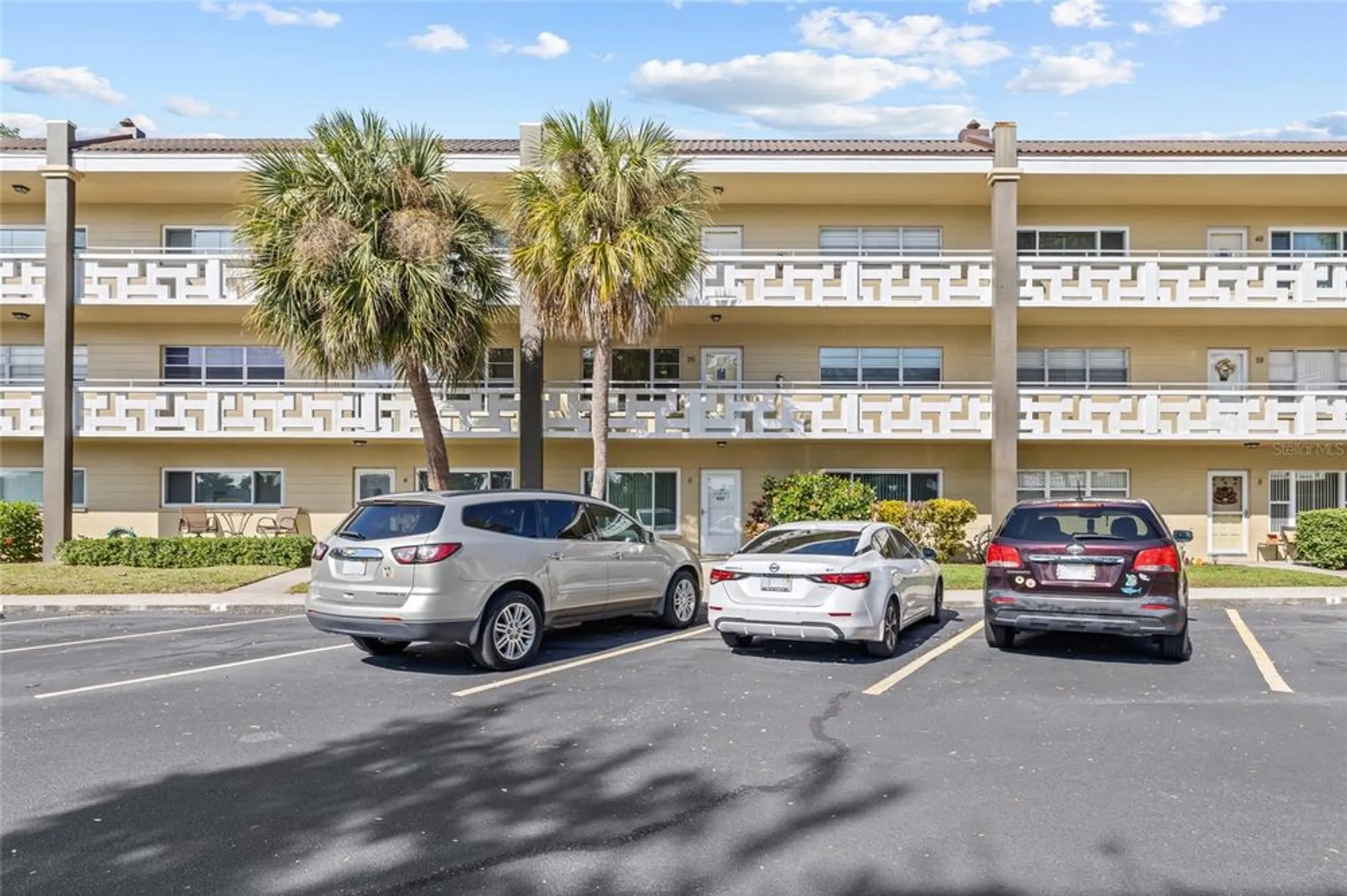 Property Slideshow image 30 of 42 | 2416 world parkway blvd 26, Clearwater, FL, 33763