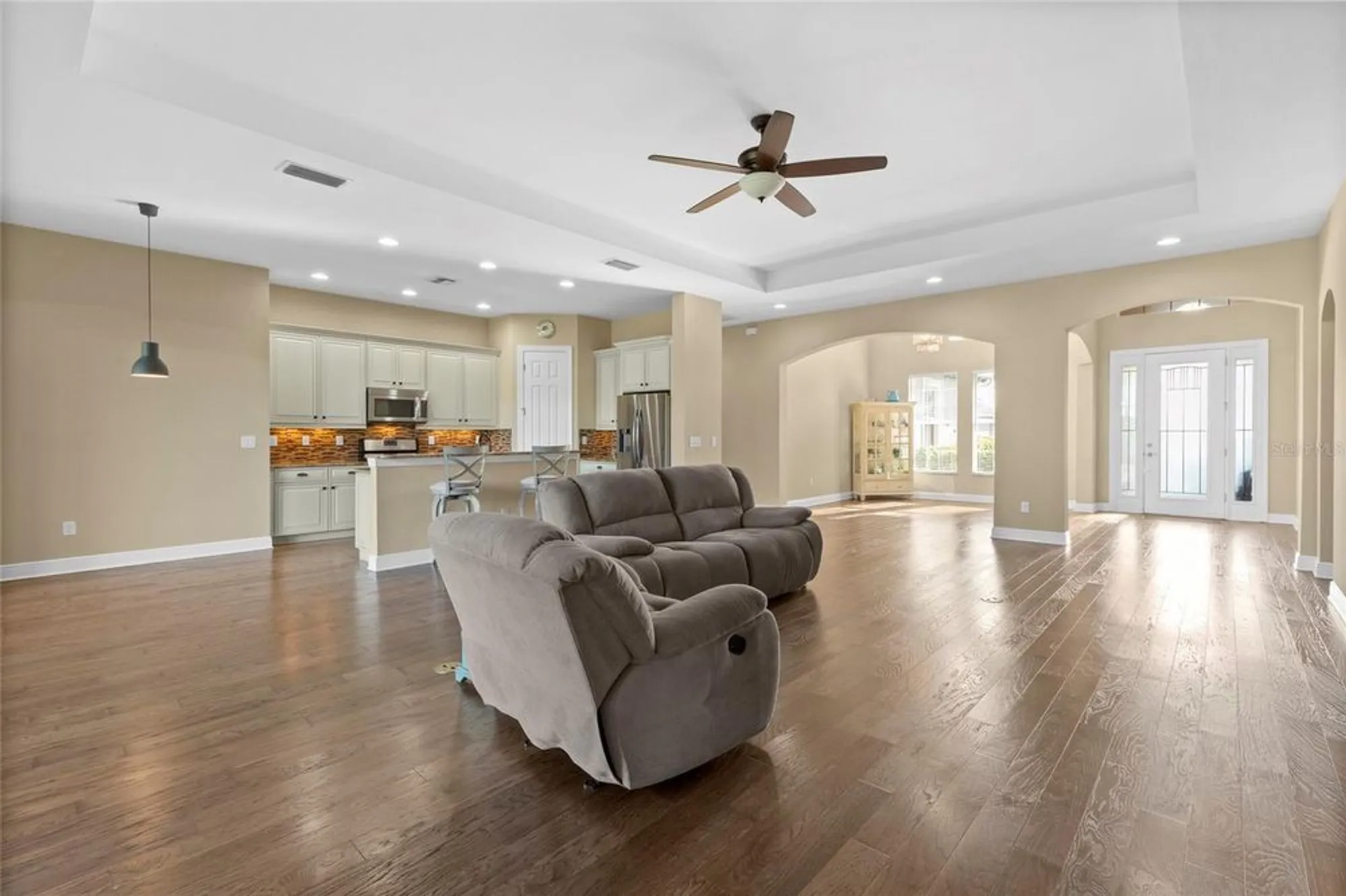 Property Slideshow image 8 of 51 | 942 preservation st, Bradenton, FL, 34208