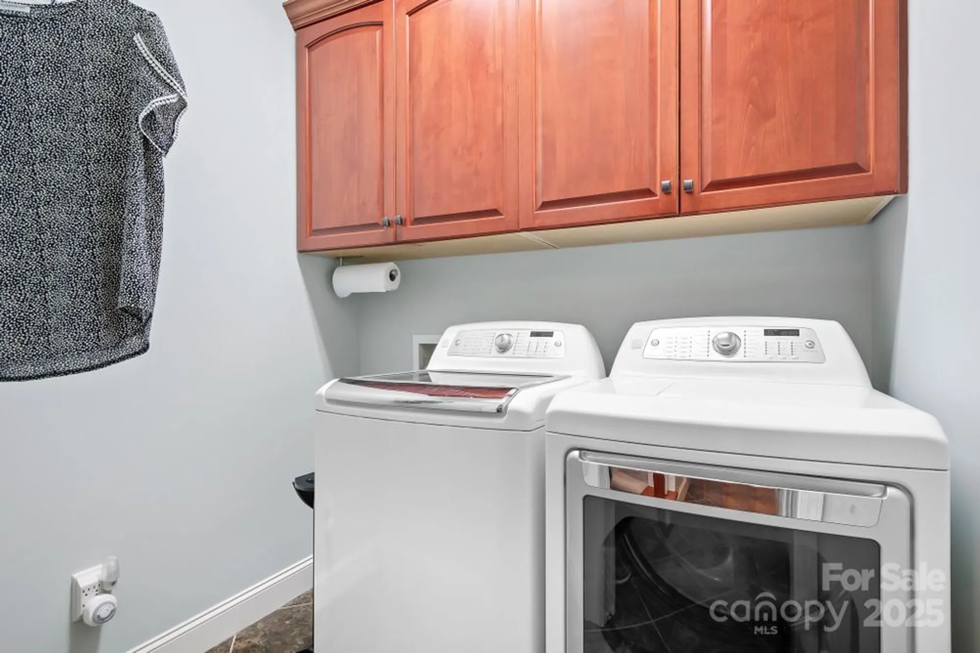 Property Slideshow image 23 of 35 | 8229 lambert ct, Denver, NC, 28037