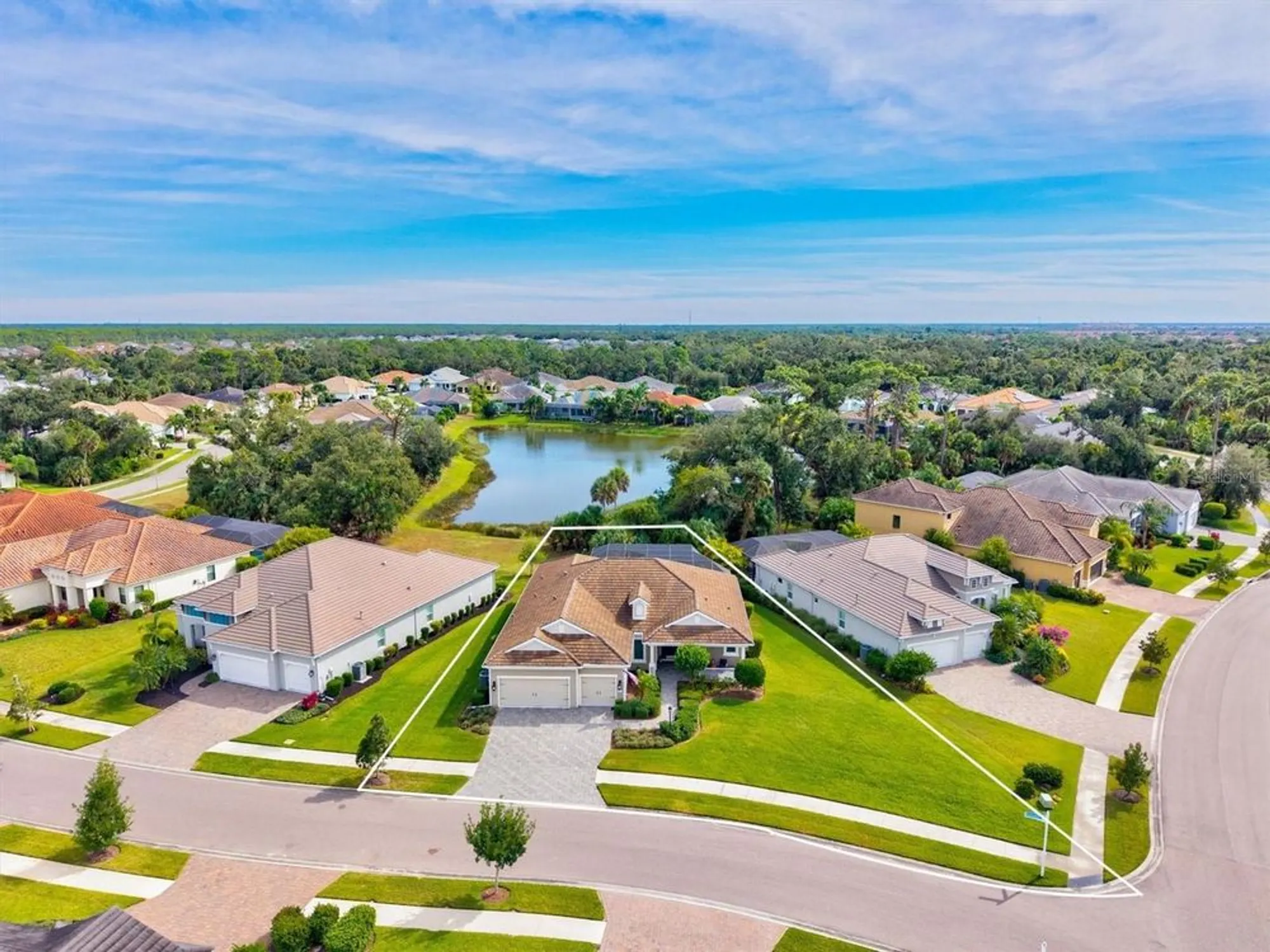 Property Slideshow image 1 of 81 | 12631 dunedin st, Venice, FL, 34293