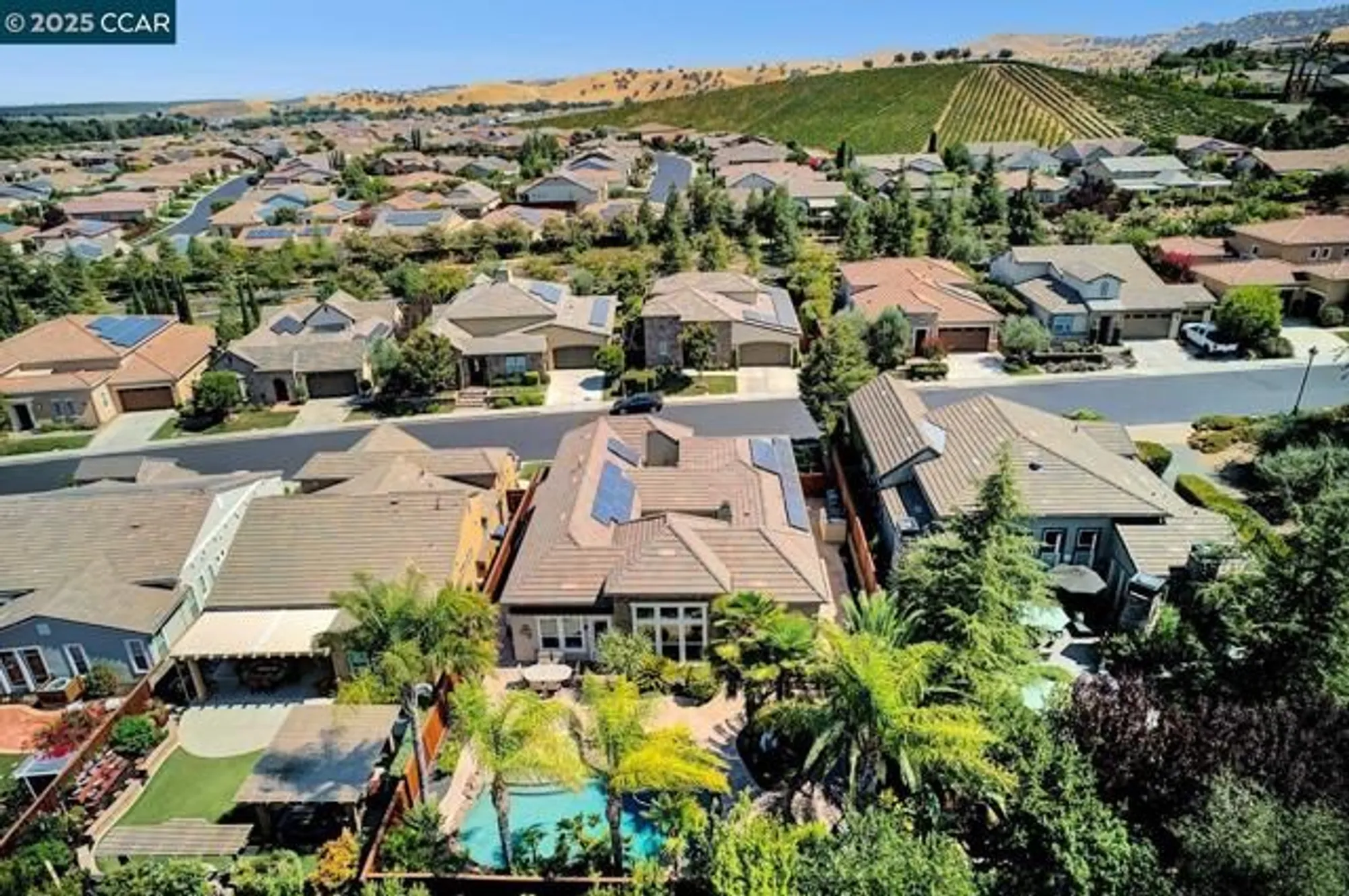 Property Slideshow image 53 of 56 | 1714 saint emilion ln, Brentwood, CA, 94513