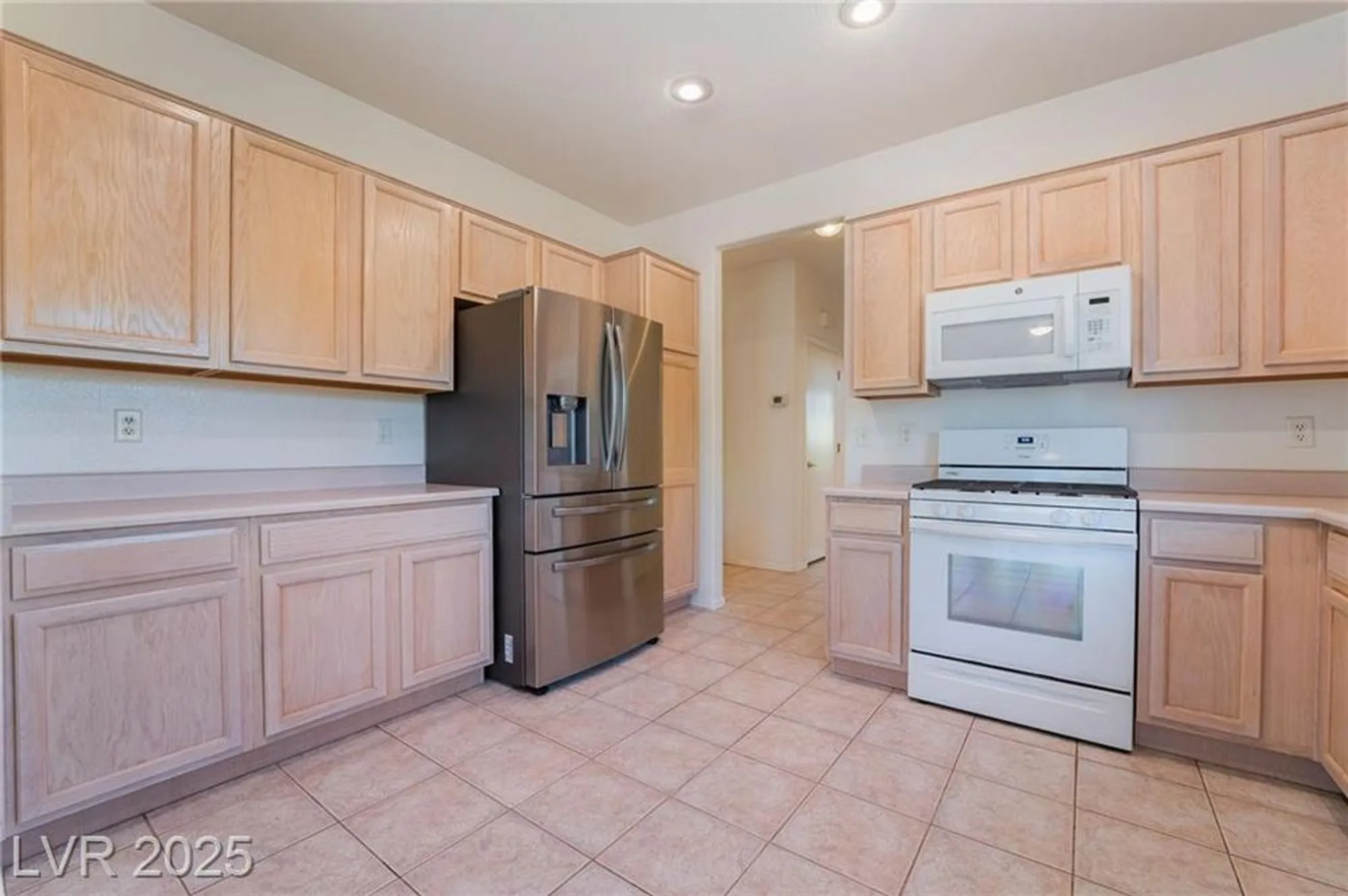 Property Slideshow image 12 of 34 | 1781 cypress lake ct, Henderson, NV, 89012