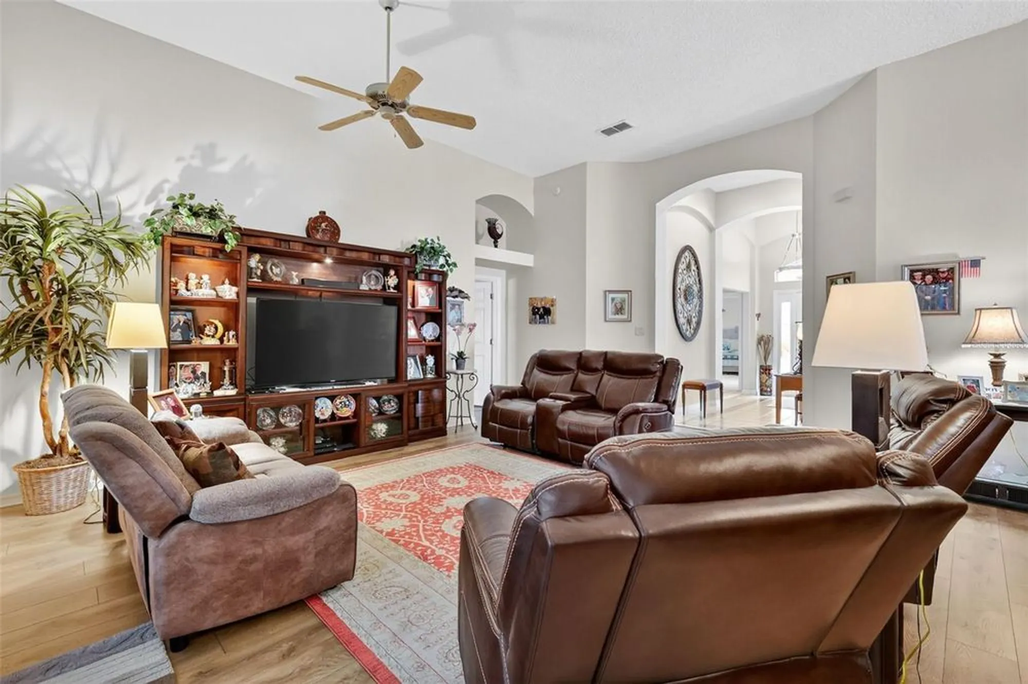 Property Slideshow image 15 of 90 | 24547 bocage way, Leesburg, FL, 34748