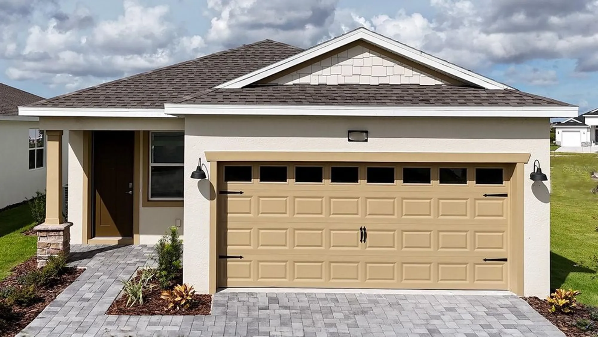 Property Slideshow image 1 of 10 | 3975 kennebunk loop, Mount Dora, FL, 32757