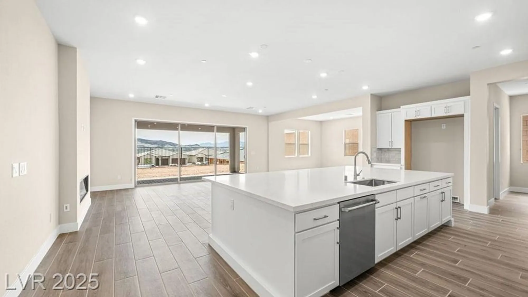 Property Slideshow image 5 of 50 | 243 paraggi bay dr, Henderson, NV, 89011