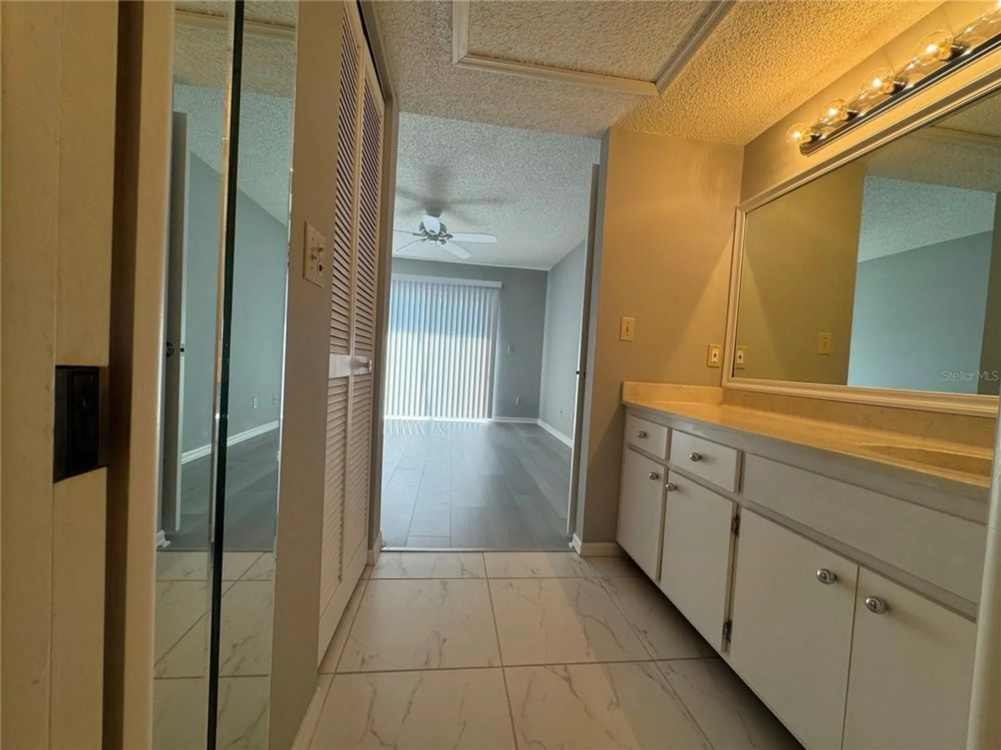 Property Slideshow image 16 of 39 | 266 cerromar way 55, Venice, FL, 34293