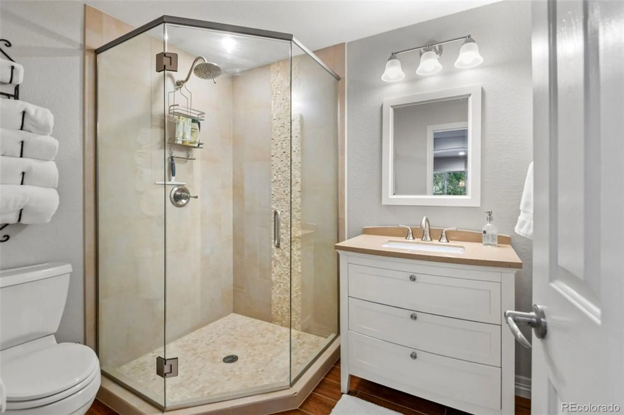 Property Slideshow image 33 of 50 | 8724 e 148th cir, Thornton, CO, 80602