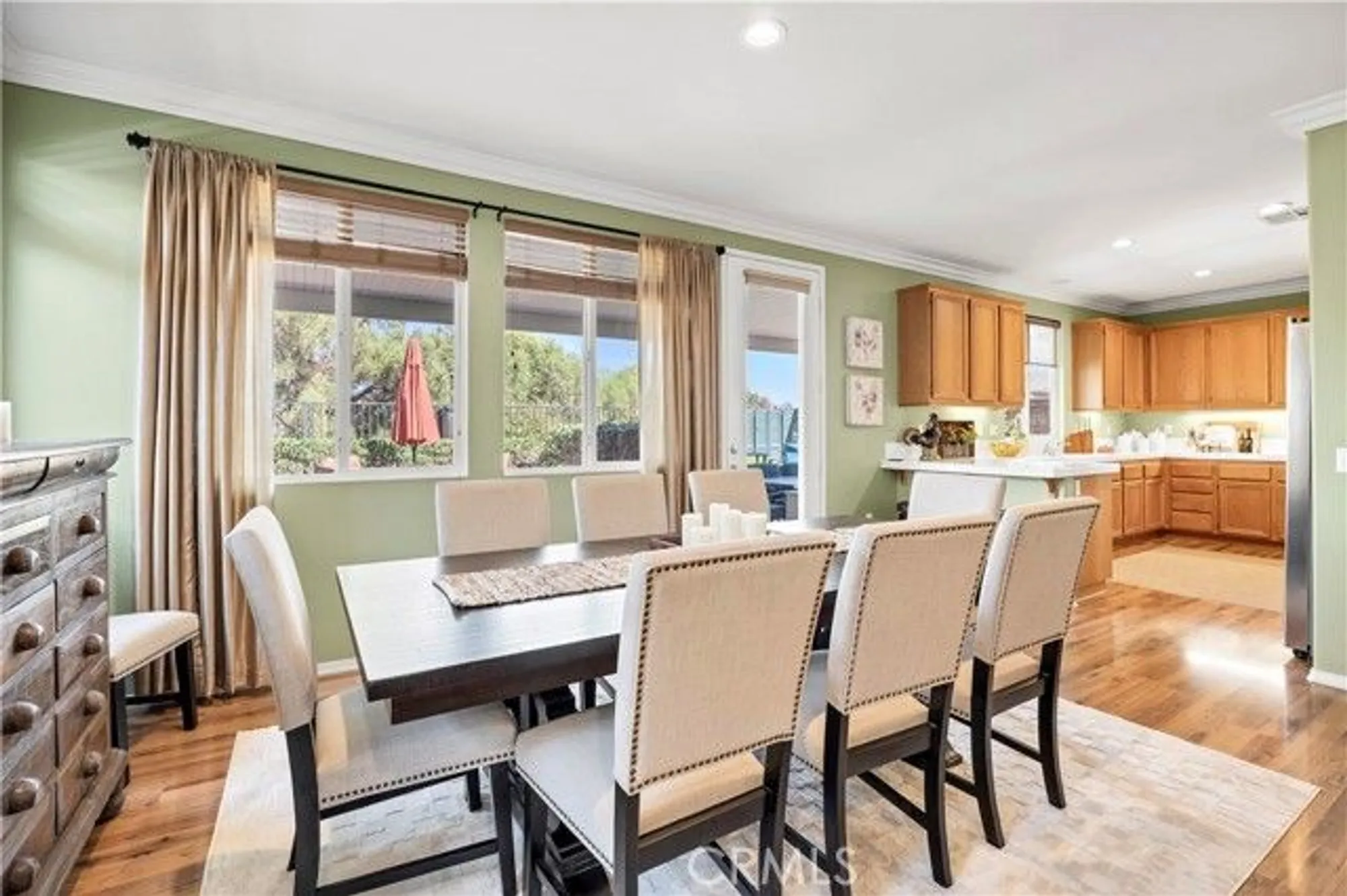 Property Slideshow image 18 of 59 | 126 mayfair ln, Hemet, CA, 92545