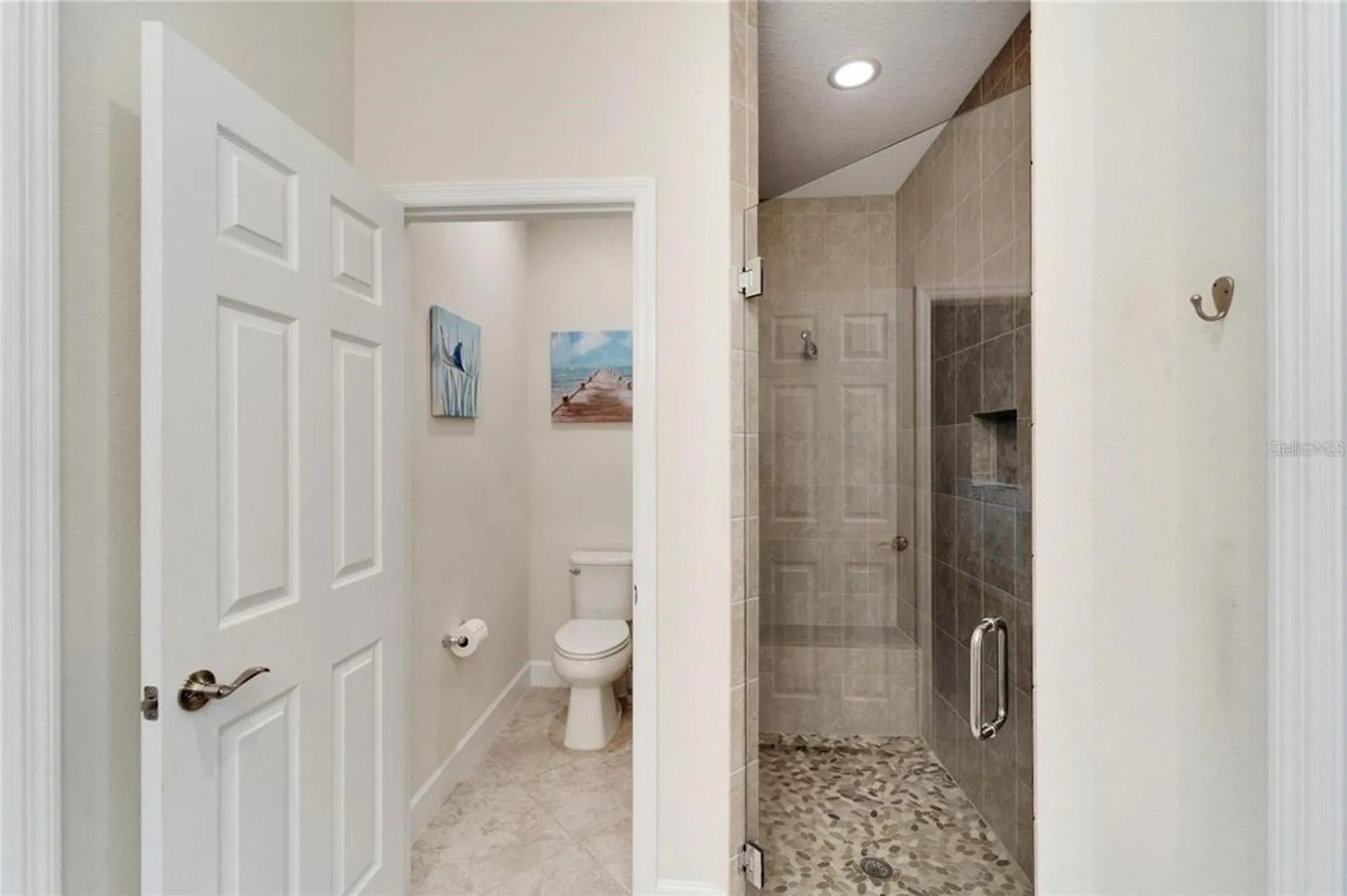 Property Slideshow image 15 of 71 | 718 chipper dr, Sun City Center, FL, 33573