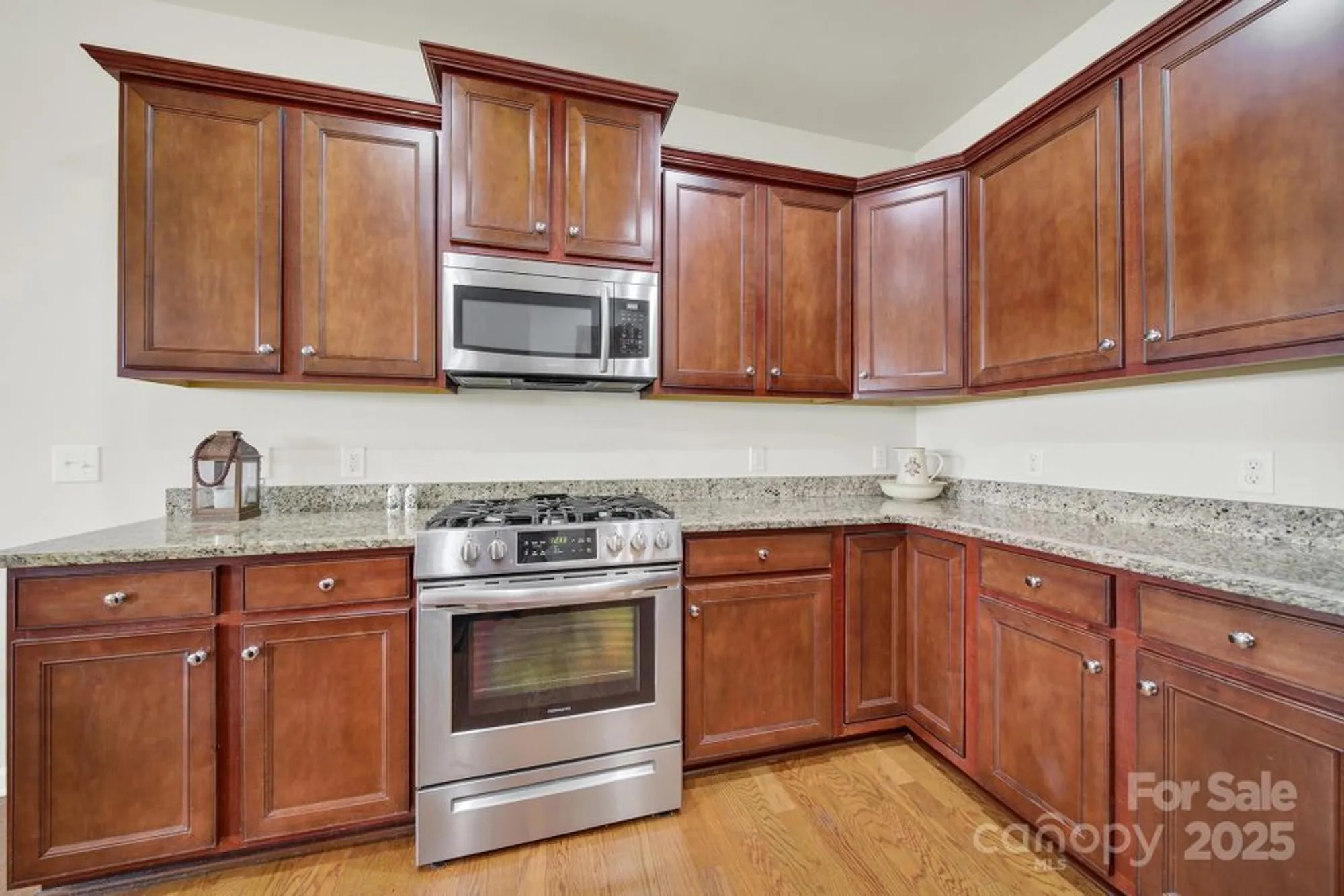 Property Slideshow image 8 of 48 | 54053 flycatchers ct, Fort Mill, SC, 29707