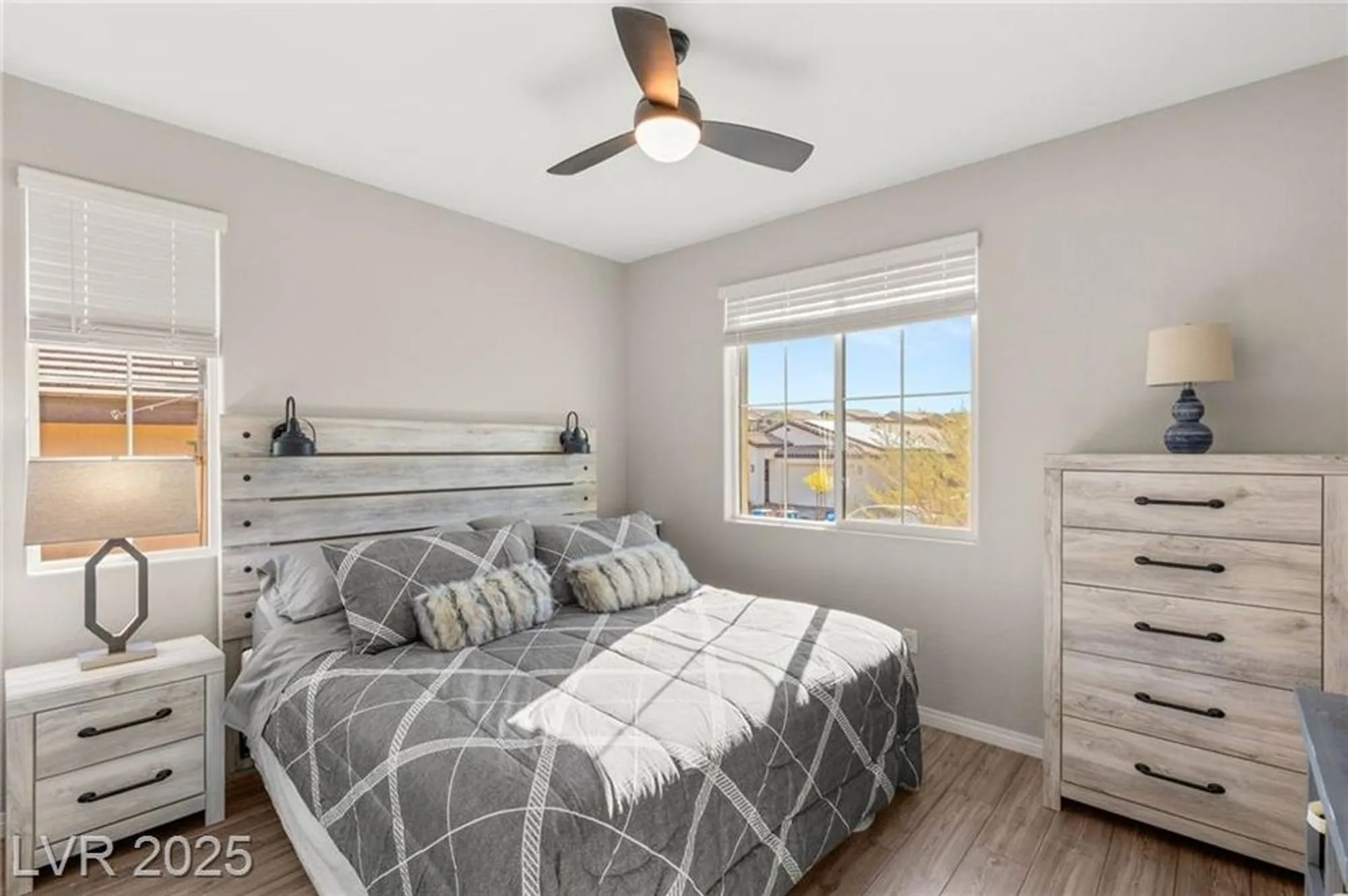 Property Slideshow image 20 of 38 | 14 summer agave ave, Henderson, NV, 89011