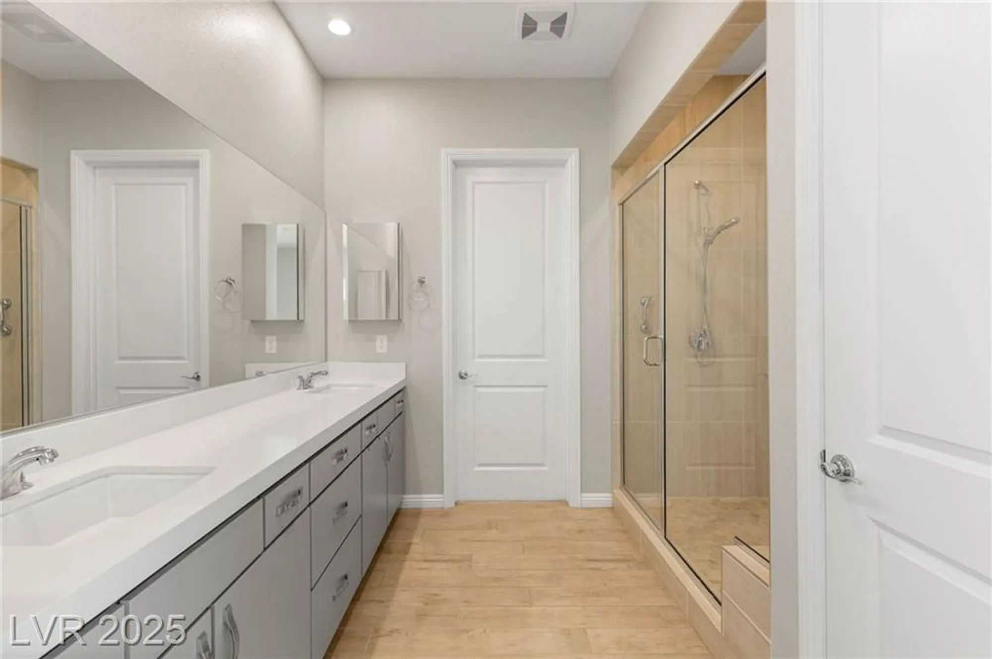 Property Slideshow image 28 of 58 | 9985 regency canyon way, Las Vegas, NV, 89148