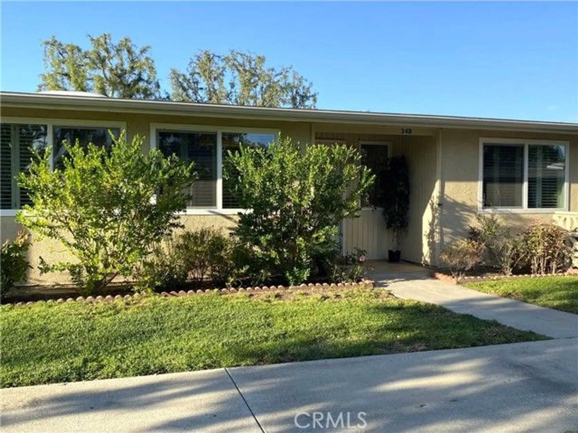 Property Slideshow image 2 of 19 | 13281 del monte dr # m12-34d, Seal Beach, CA, 90740