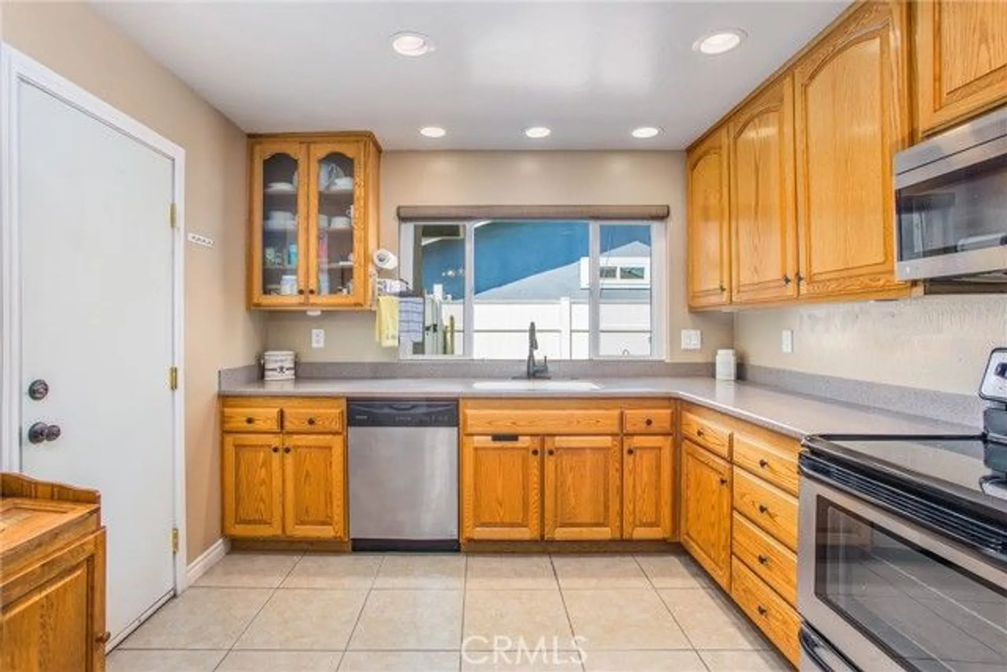 Property Slideshow image 6 of 31 | 26118 lancaster dr, Menifee, CA, 92586