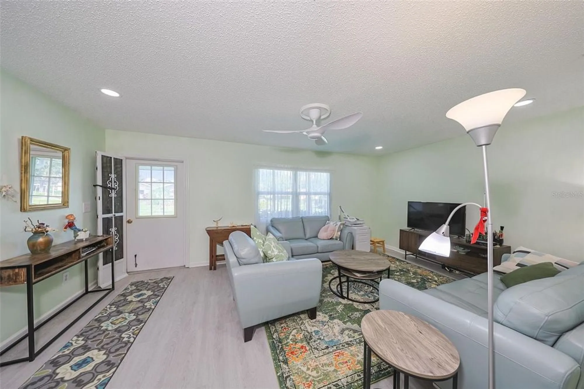 Property Slideshow image 18 of 85 | 1902 dandridge st 24, Sun City Center, FL, 33573