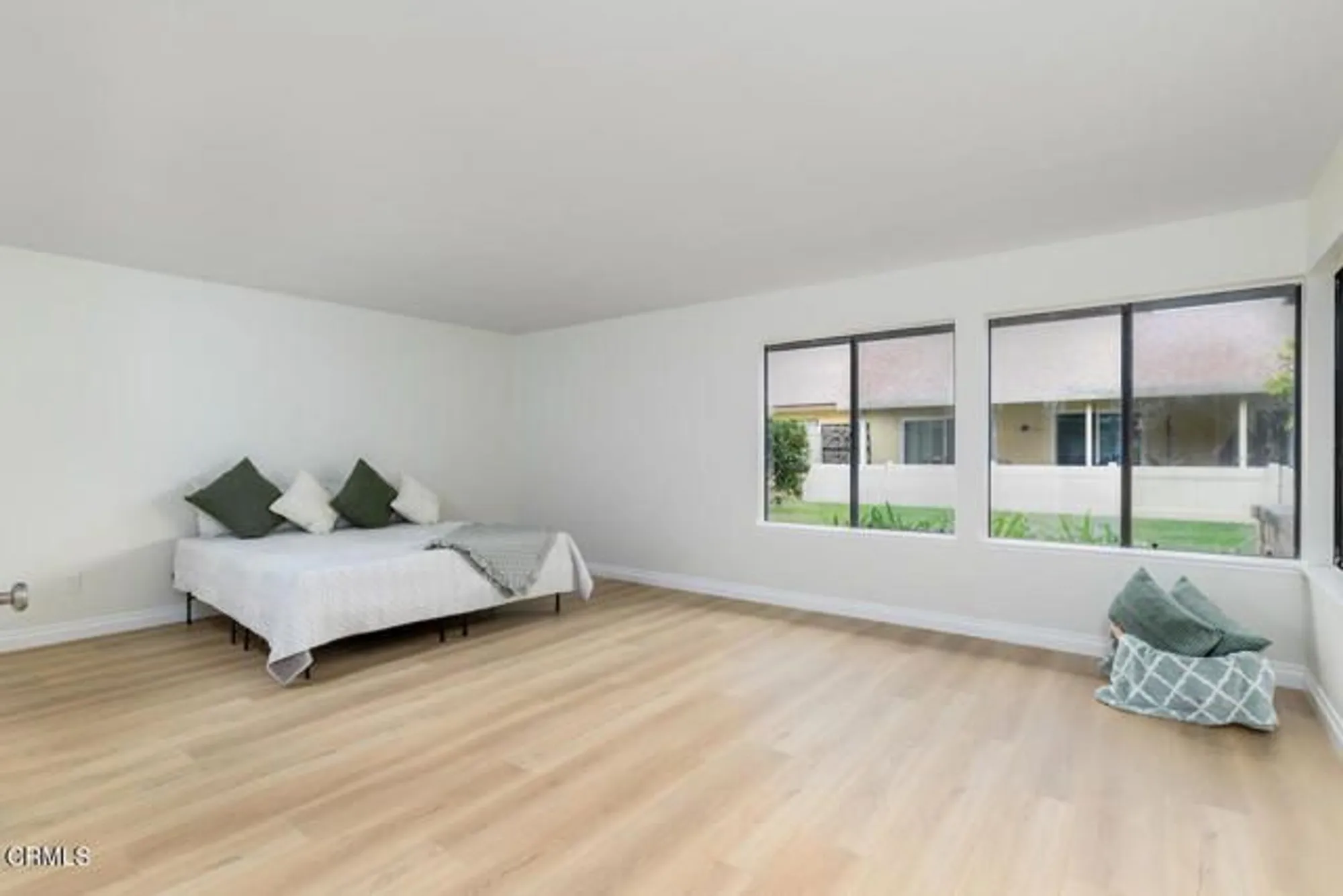 Property Slideshow image 10 of 40 | 42025 village 42, Camarillo, CA, 93012