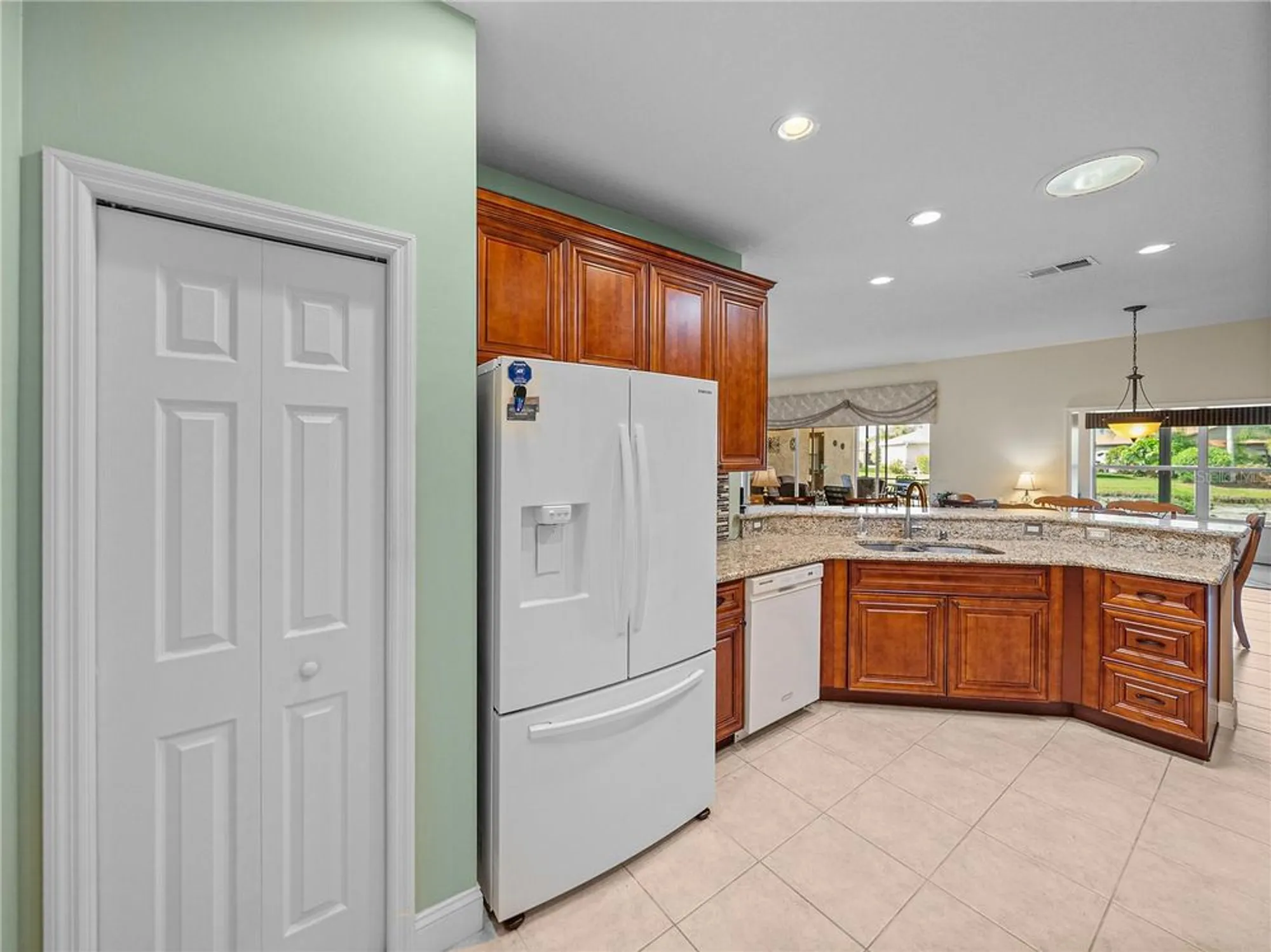 Property Slideshow image 32 of 100 | 4327 gullane dr, Lake Wales, FL, 33859