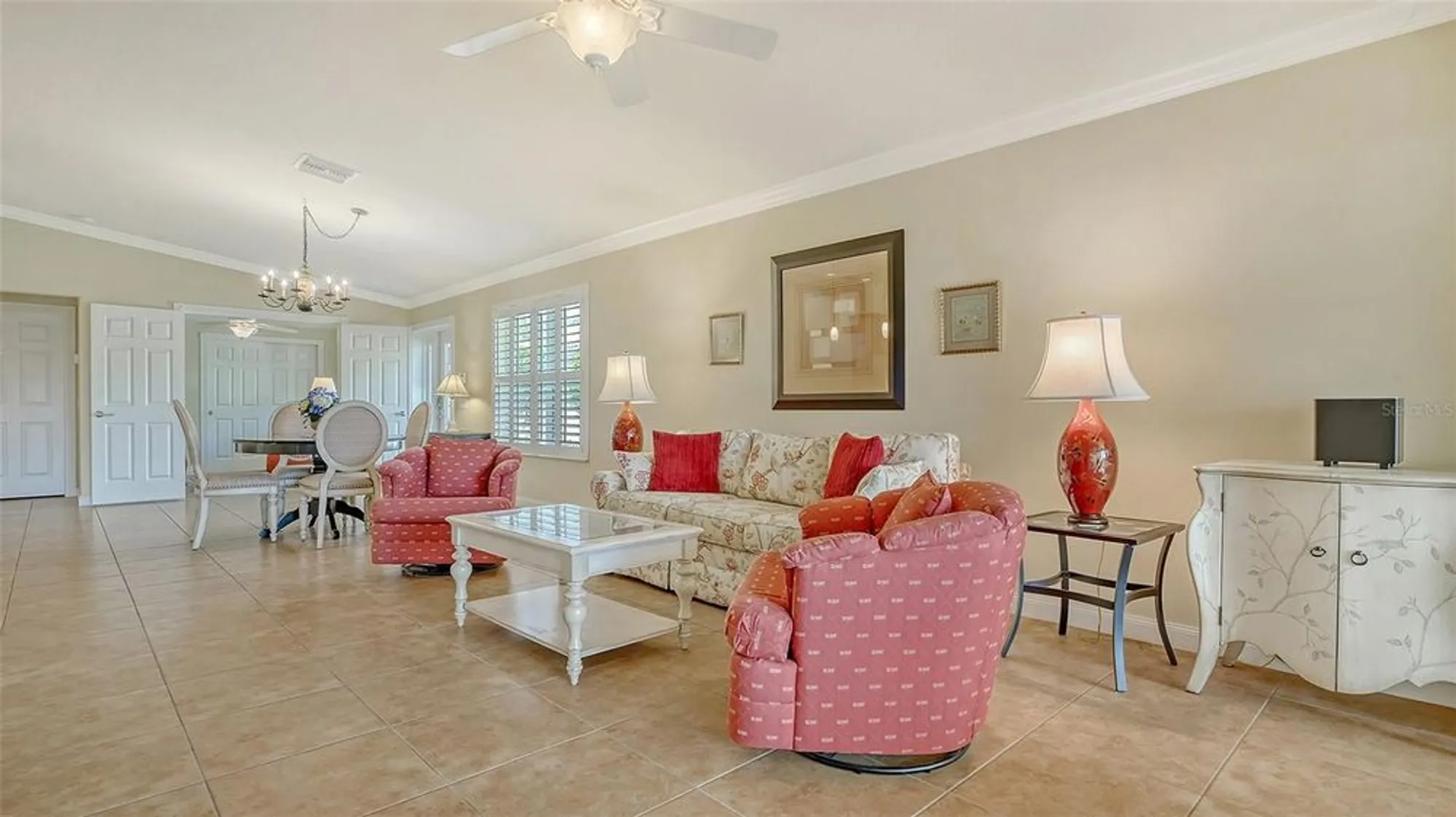 Property Slideshow image 8 of 43 | 5934 guarino dr, Sarasota, FL, 34238